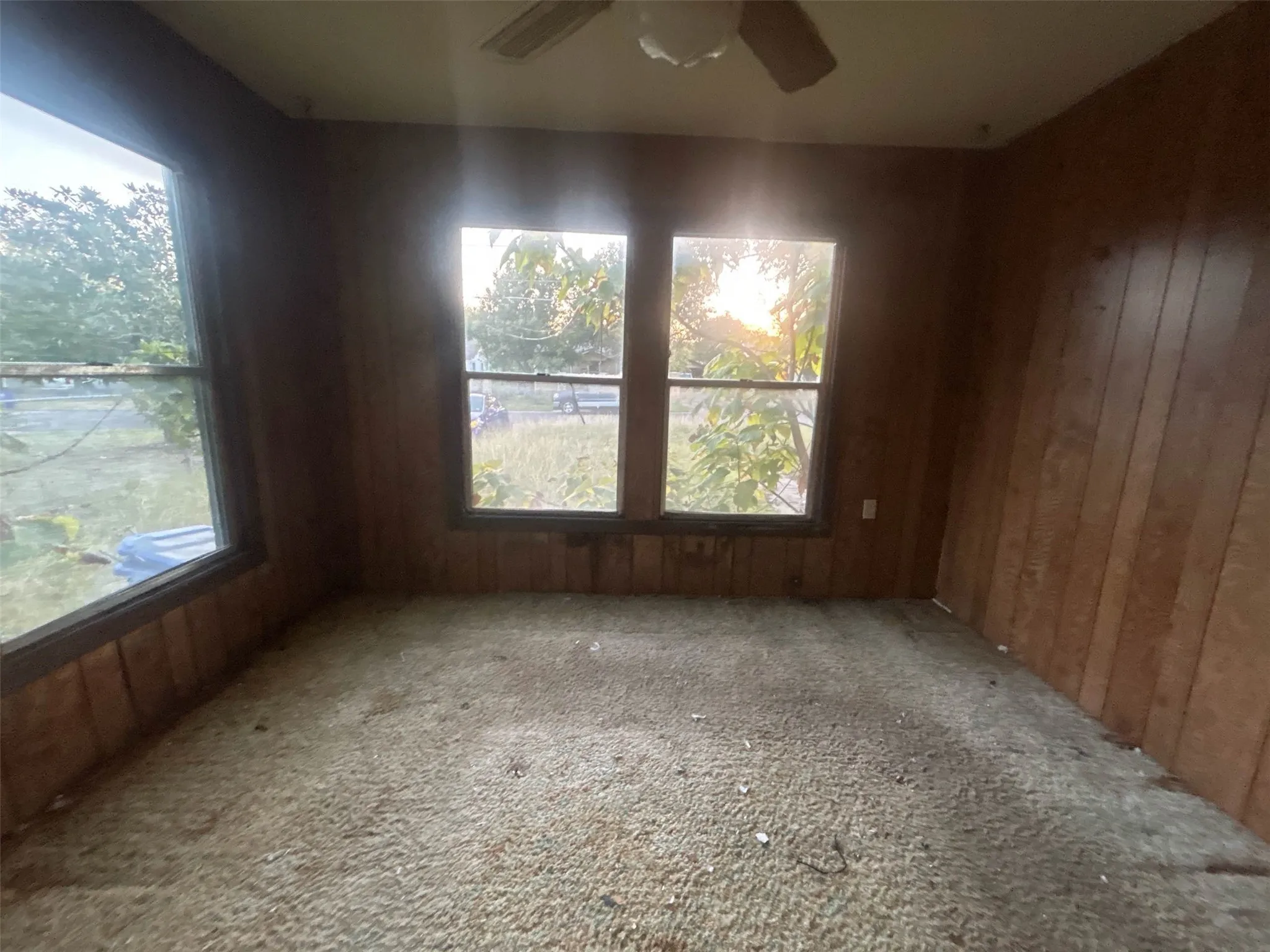 Single Family Residence For Sale in Mc Lennan County , 3317 N 23rd Street, Waco, Texas 76708, 2 Bedroom, 1 Bathroom, Garage spaces, 848 Sqft, built in 1947, mls#21308129, Real Estate Agent in Waco, Homes For Sale in Mc Lennan county, Homes For Sale in Waco, Realtor in Waco Texas, Real Estate Brokerage Independent Realty Texas, Luminita Cordes Realtor