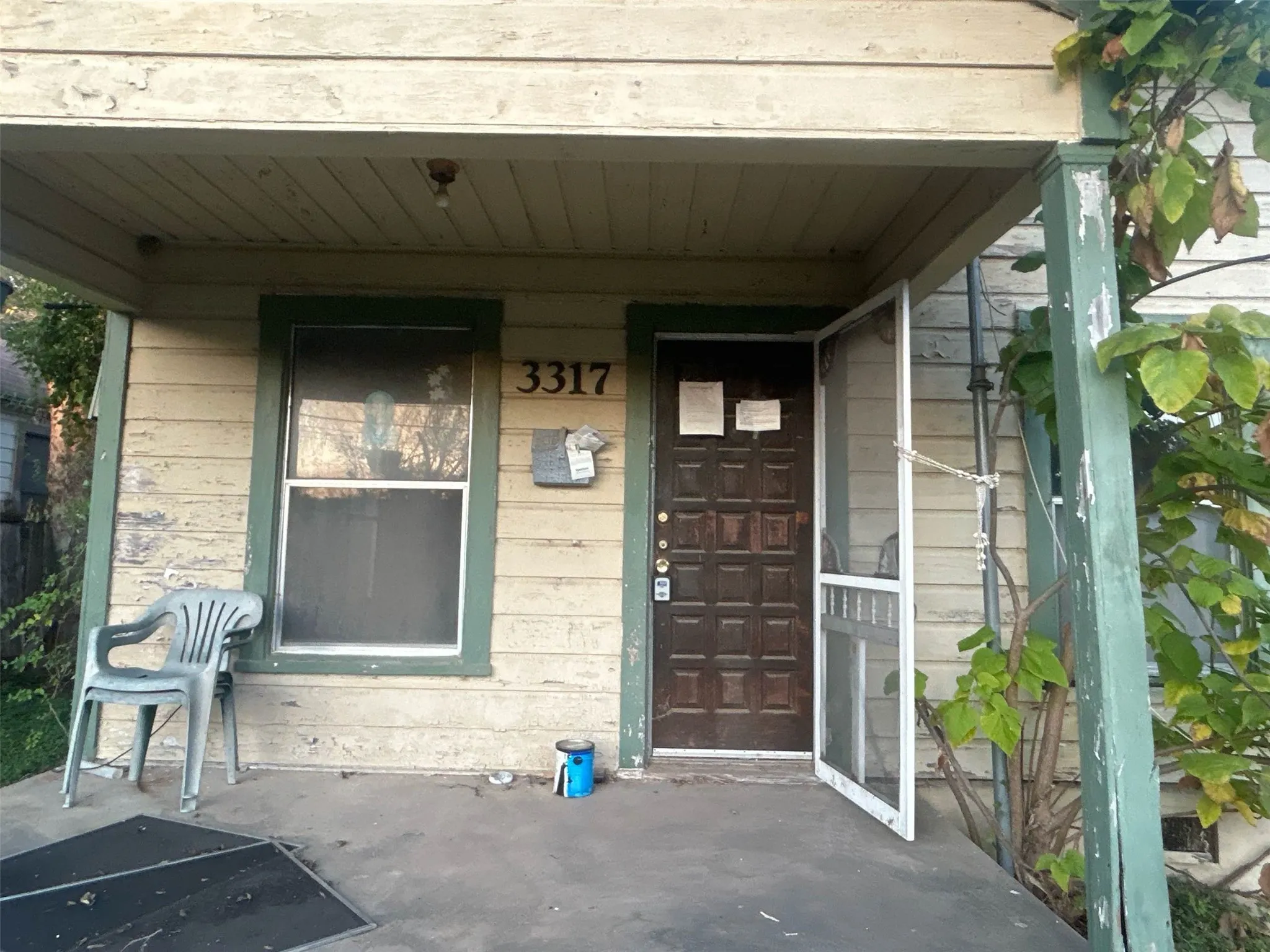 Single Family Residence For Sale in Mc Lennan County , 3317 N 23rd Street, Waco, Texas 76708, 2 Bedroom, 1 Bathroom, Garage spaces, 848 Sqft, built in 1947, mls#21308129, Real Estate Agent in Waco, Homes For Sale in Mc Lennan county, Homes For Sale in Waco, Realtor in Waco Texas, Real Estate Brokerage Independent Realty Texas, Luminita Cordes Realtor