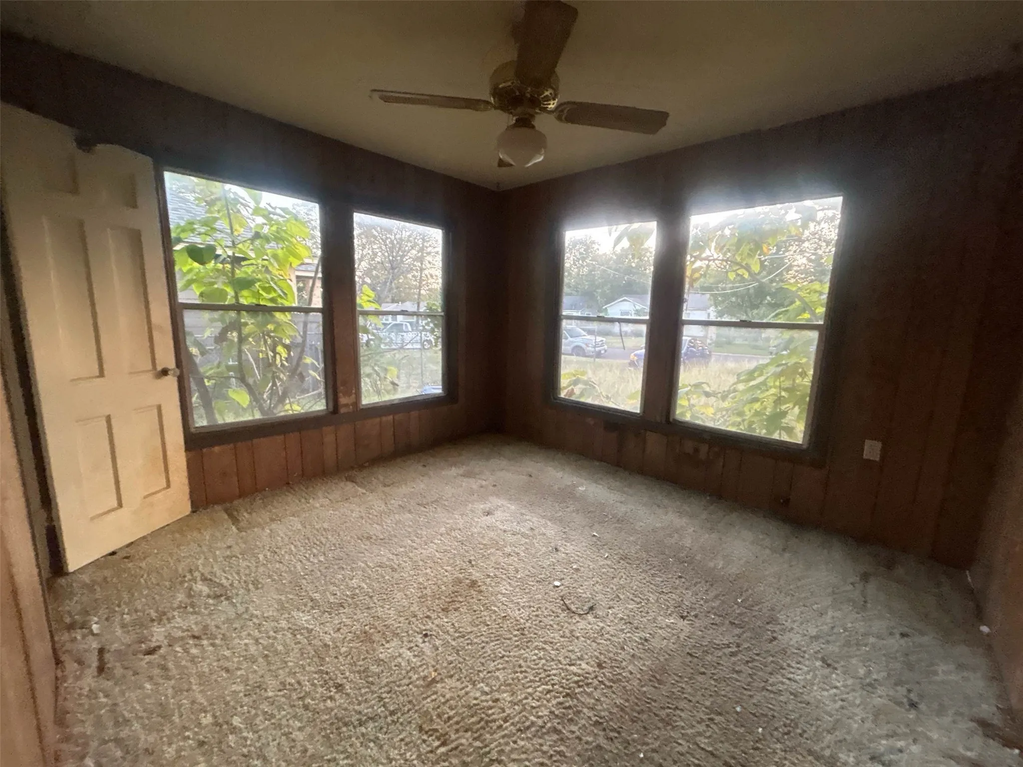 Single Family Residence For Sale in Mc Lennan County , 3317 N 23rd Street, Waco, Texas 76708, 2 Bedroom, 1 Bathroom, Garage spaces, 848 Sqft, built in 1947, mls#21308129, Real Estate Agent in Waco, Homes For Sale in Mc Lennan county, Homes For Sale in Waco, Realtor in Waco Texas, Real Estate Brokerage Independent Realty Texas, Luminita Cordes Realtor