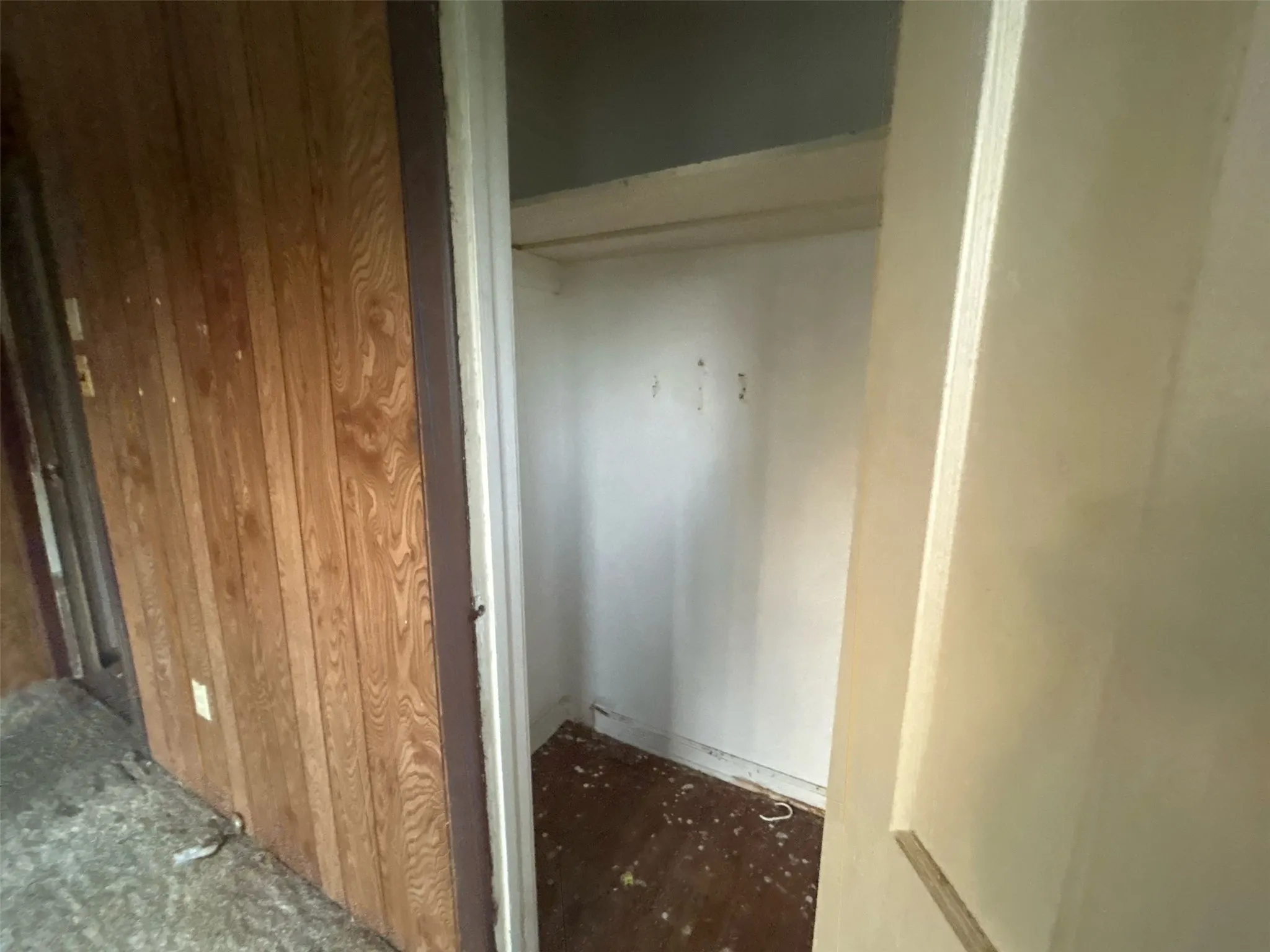 Single Family Residence For Sale in Mc Lennan County , 3317 N 23rd Street, Waco, Texas 76708, 2 Bedroom, 1 Bathroom, Garage spaces, 848 Sqft, built in 1947, mls#21308129, Real Estate Agent in Waco, Homes For Sale in Mc Lennan county, Homes For Sale in Waco, Realtor in Waco Texas, Real Estate Brokerage Independent Realty Texas, Luminita Cordes Realtor