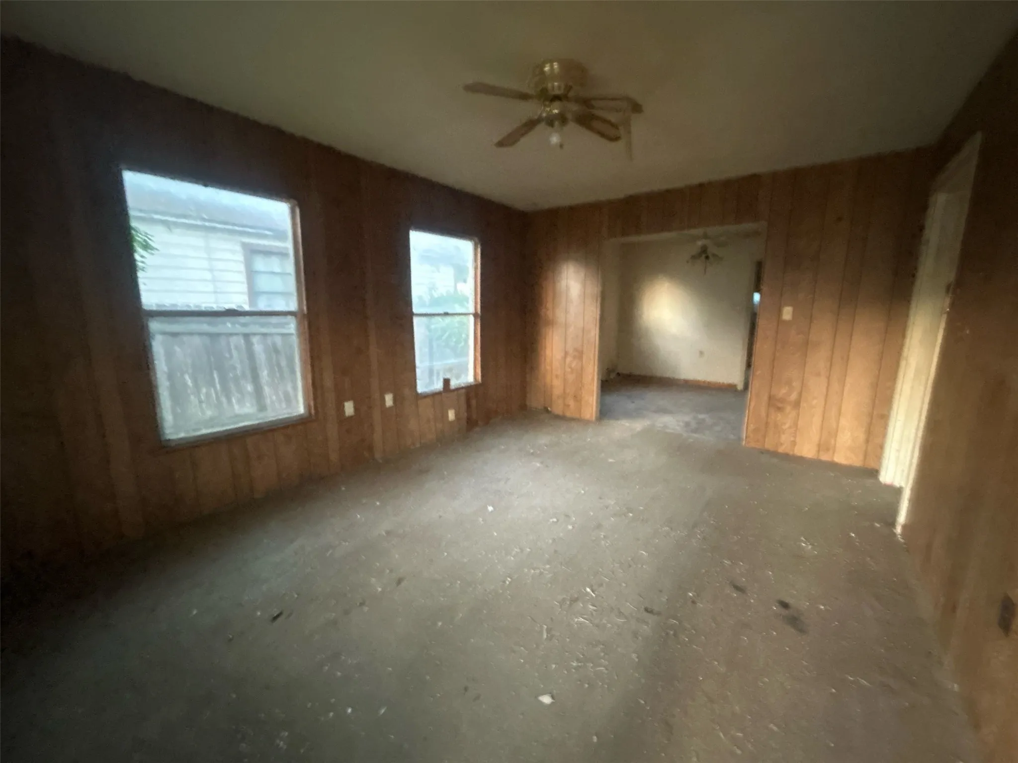 Single Family Residence For Sale in Mc Lennan County , 3317 N 23rd Street, Waco, Texas 76708, 2 Bedroom, 1 Bathroom, Garage spaces, 848 Sqft, built in 1947, mls#21308129, Real Estate Agent in Waco, Homes For Sale in Mc Lennan county, Homes For Sale in Waco, Realtor in Waco Texas, Real Estate Brokerage Independent Realty Texas, Luminita Cordes Realtor
