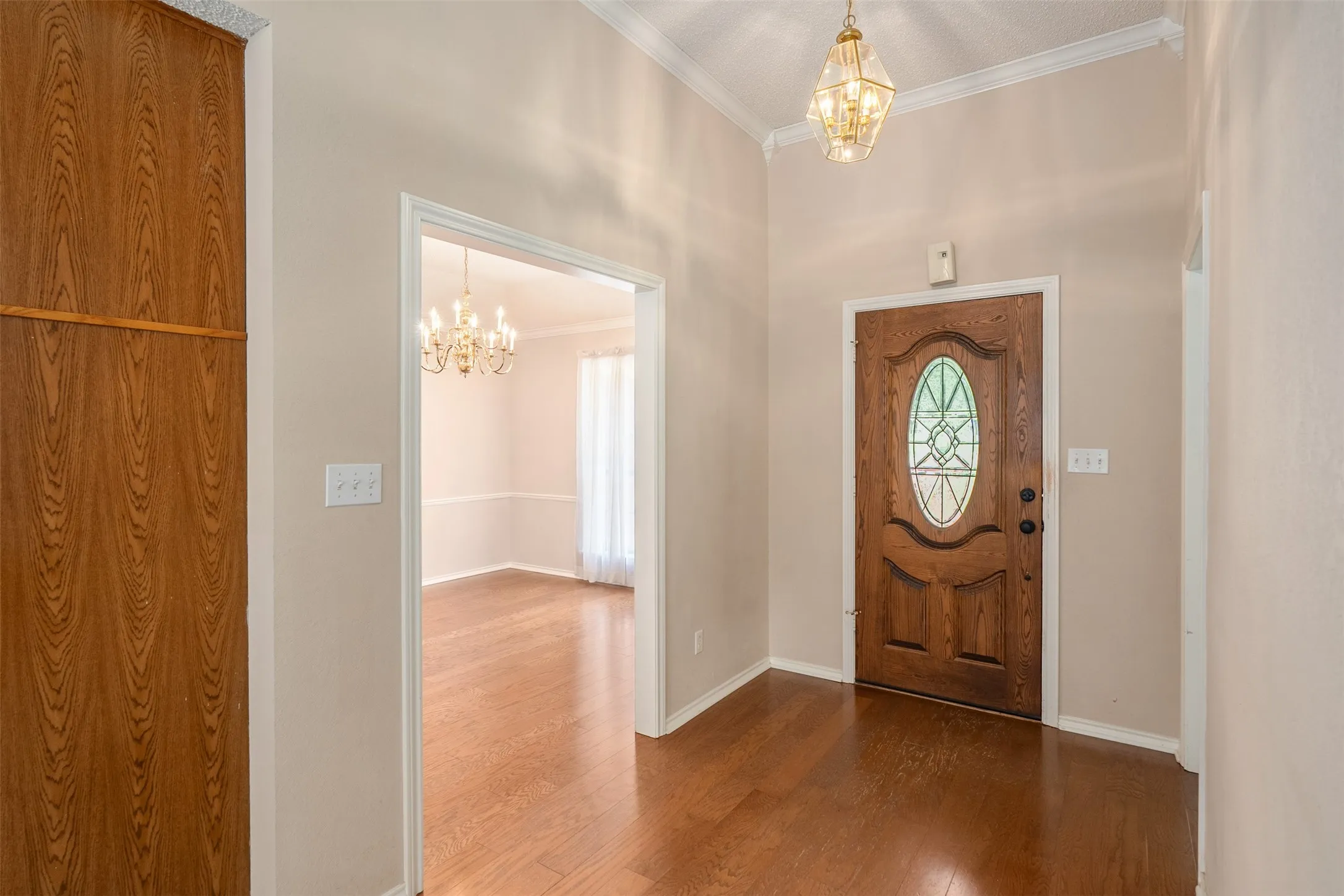 Single Family Residence For Sale in Henderson County , 49 Sunset Boulevard, Star Harbor, Texas 75148, 3 Bedroom, 3 Bathroom, 2 Garage spaces, 2,166 Sqft, built in 1993, mls#21307995, Real Estate Agent in Star Harbor, Homes For Sale in Henderson county, Homes For Sale in Star Harbor, Realtor in Star Harbor Texas, Real Estate Brokerage Independent Realty Texas, Luminita Cordes Realtor