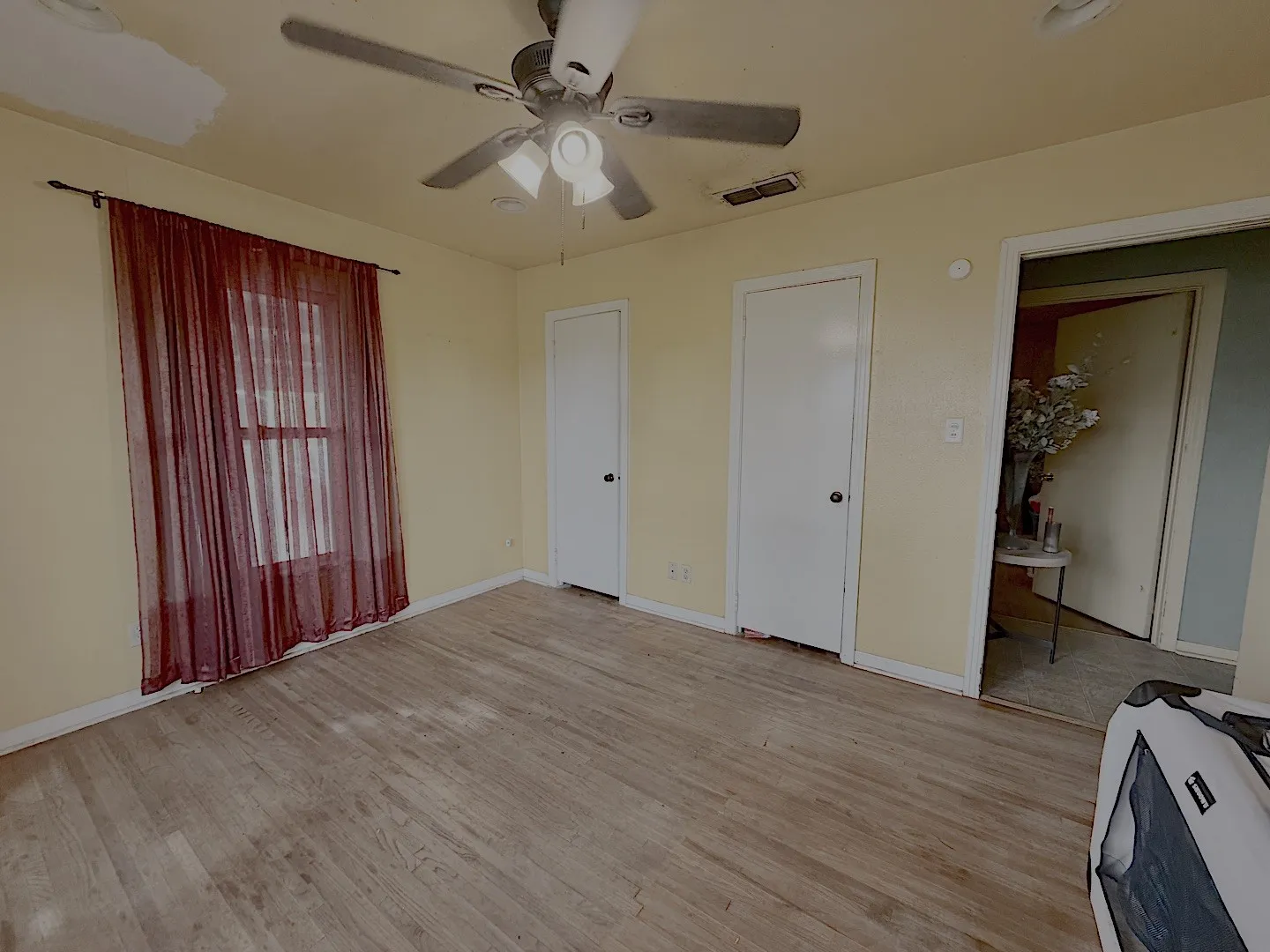Single Family Residence For Sale in Morris County , 870 US Highway 259 S, Daingerfield, Texas 75638, 3 Bedrooms, 1 Bathroom, Garage spaces, 1,592 Sqft, built in 1952, Price $94,900, mls#21308152, Real Estate Agent in Daingerfield, Homes For Sale in Morris county, Homes For Sale in Daingerfield, Realtor in Daingerfield Texas, Real Estate Brokerage Independent Realty Texas, Luminita Cordes Realtor