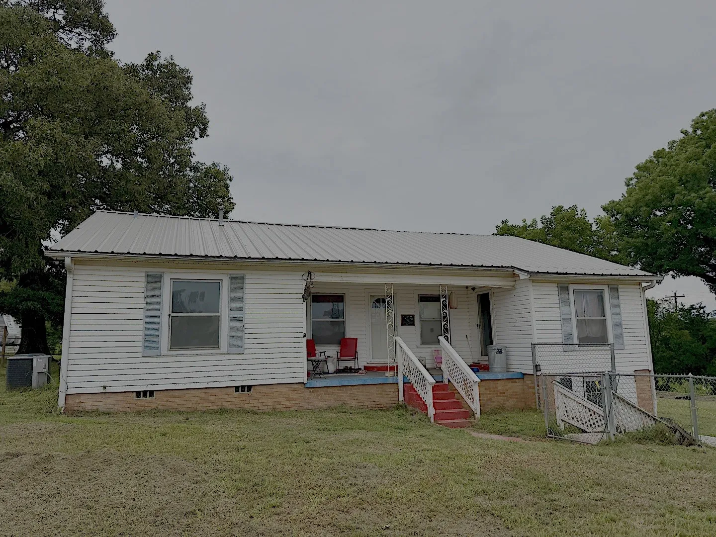 Single Family Residence For Sale in Morris County , 870 US Highway 259 S, Daingerfield, Texas 75638, 3 Bedrooms, 1 Bathroom, Garage spaces, 1,592 Sqft, built in 1952, Price $94,900, mls#21308152, Real Estate Agent in Daingerfield, Homes For Sale in Morris county, Homes For Sale in Daingerfield, Realtor in Daingerfield Texas, Real Estate Brokerage Independent Realty Texas, Luminita Cordes Realtor