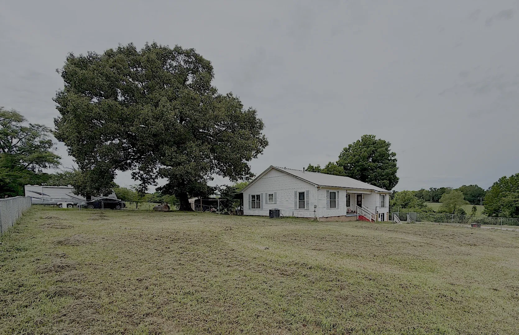 Single Family Residence For Sale in Morris County , 870 US Highway 259 S, Daingerfield, Texas 75638, 3 Bedrooms, 1 Bathroom, Garage spaces, 1,592 Sqft, built in 1952, Price $94,900, mls#21308152, Real Estate Agent in Daingerfield, Homes For Sale in Morris county, Homes For Sale in Daingerfield, Realtor in Daingerfield Texas, Real Estate Brokerage Independent Realty Texas, Luminita Cordes Realtor
