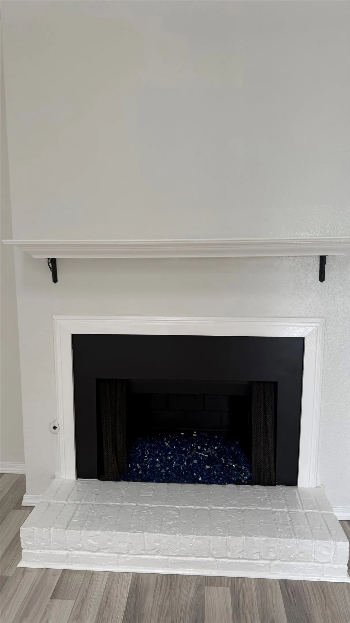 Condominium For Sale in Dallas County , 5750 Phoenix Drive 4, Dallas, Texas 75231, 1 Bedroom, 1 Bathroom, Garage spaces, 817 Sqft, built in 1981, Price $131,000, mls#21307753, Real Estate Agent in Dallas, Homes For Sale in Dallas county, Homes For Sale in Dallas, Realtor in Dallas Texas, Real Estate Brokerage Independent Realty Texas, Luminita Cordes Realtor