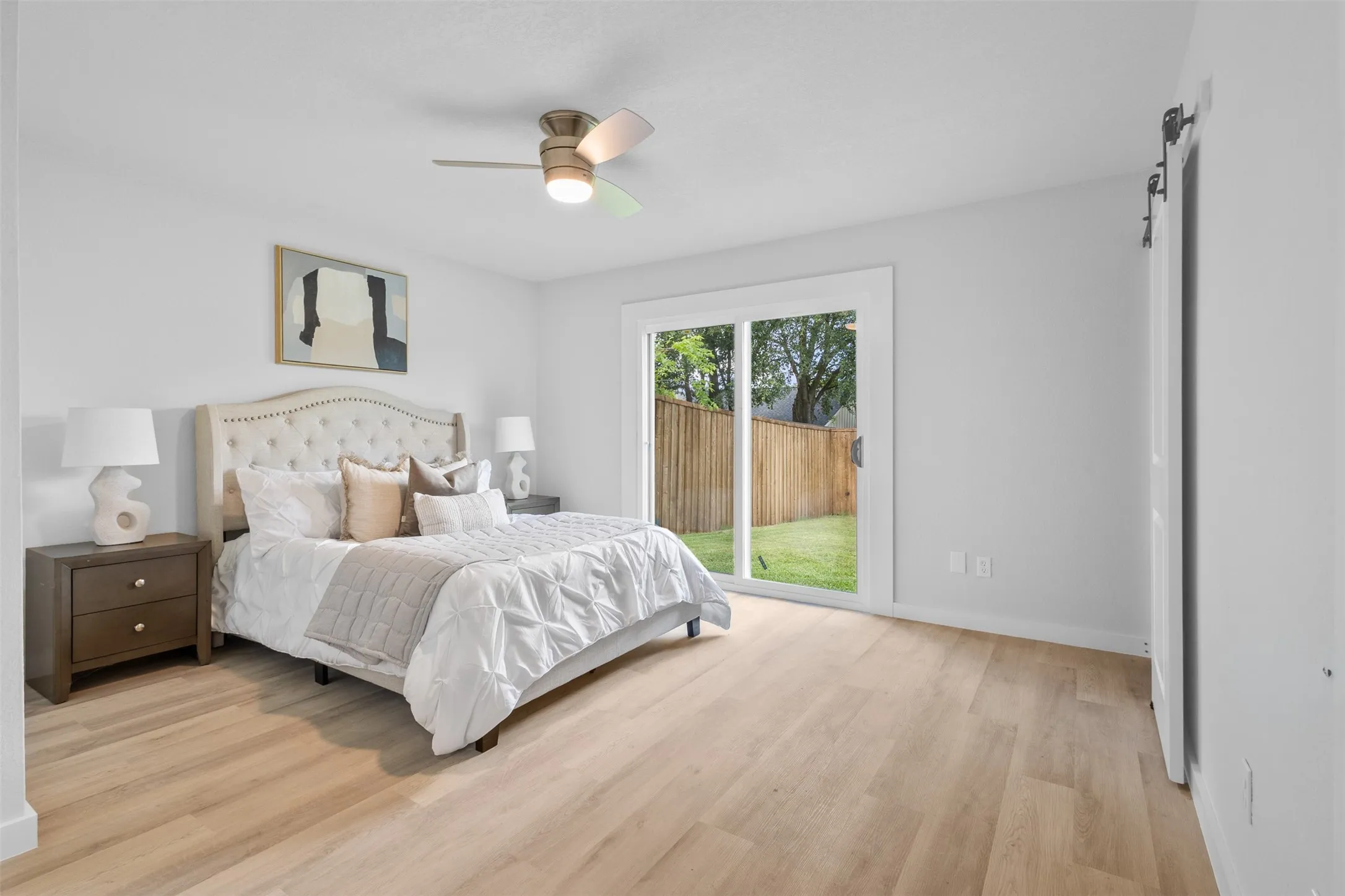 Single Family Residence For Sale in Rockwall County , 212 Mapleridge Drive, Rockwall, Texas 75032, 3 Bedroom, 2 Bathroom, 2 Garage spaces, 1,247 Sqft, built in 1985, mls#21290301, Real Estate Agent in Rockwall, Homes For Sale in Rockwall county, Homes For Sale in Rockwall, Realtor in Rockwall Texas, Real Estate Brokerage Independent Realty Texas, Luminita Cordes Realtor