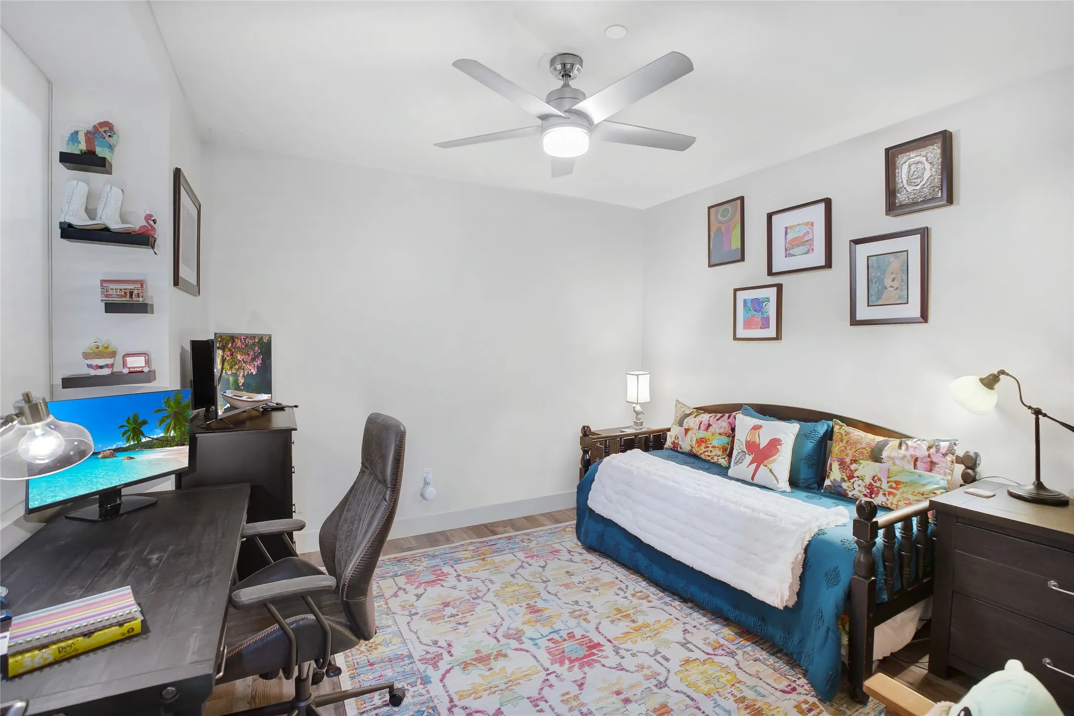 Condominium For Sale in Tarrant County , 2600 W 7th Street 2454, Fort Worth, Texas 76107, 2 Bedrooms, 2 Bathrooms, 2 Garage spaces, 1,536 Sqft, built in 1928, Price $485,000, mls#21307399, Real Estate Agent in Fort Worth, Homes For Sale in Tarrant county, Homes For Sale in Fort Worth, Realtor in Fort Worth Texas, Real Estate Brokerage Independent Realty Texas, Luminita Cordes Realtor