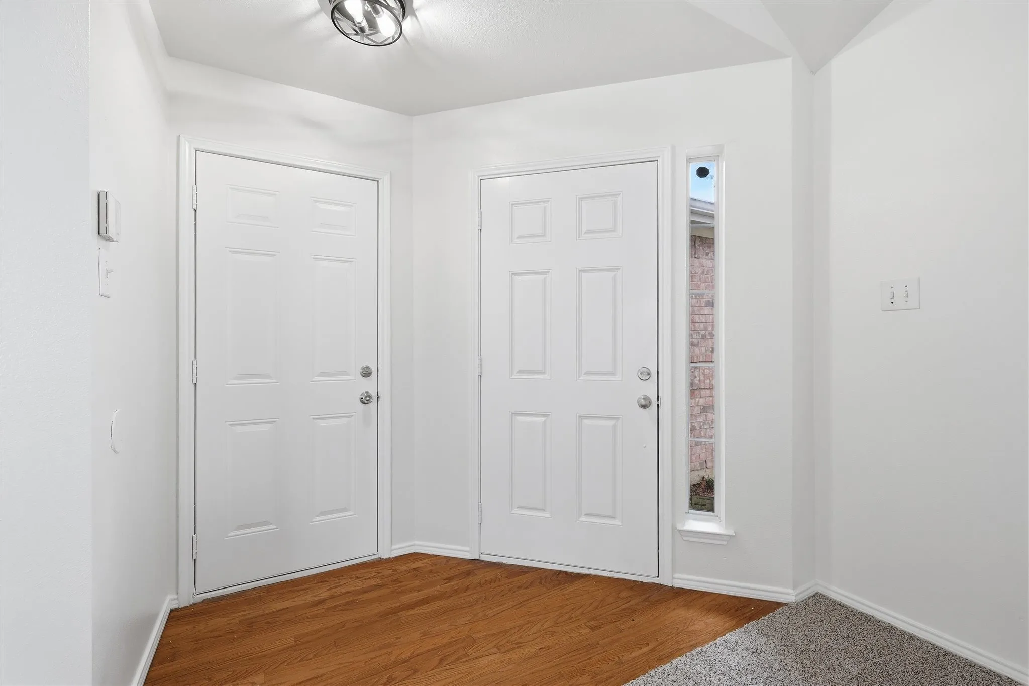 Single Family Residence For Sale in Tarrant County , 8500 Prairie Fire Drive, Fort Worth, Texas 76131, 4 Bedroom, 2 Bathroom, 2 Garage spaces, 1,955 Sqft, built in 2003, mls#21265831, Real Estate Agent in Fort Worth, Homes For Sale in Tarrant county, Homes For Sale in Fort Worth, Realtor in Fort Worth Texas, Real Estate Brokerage Independent Realty Texas, Luminita Cordes Realtor