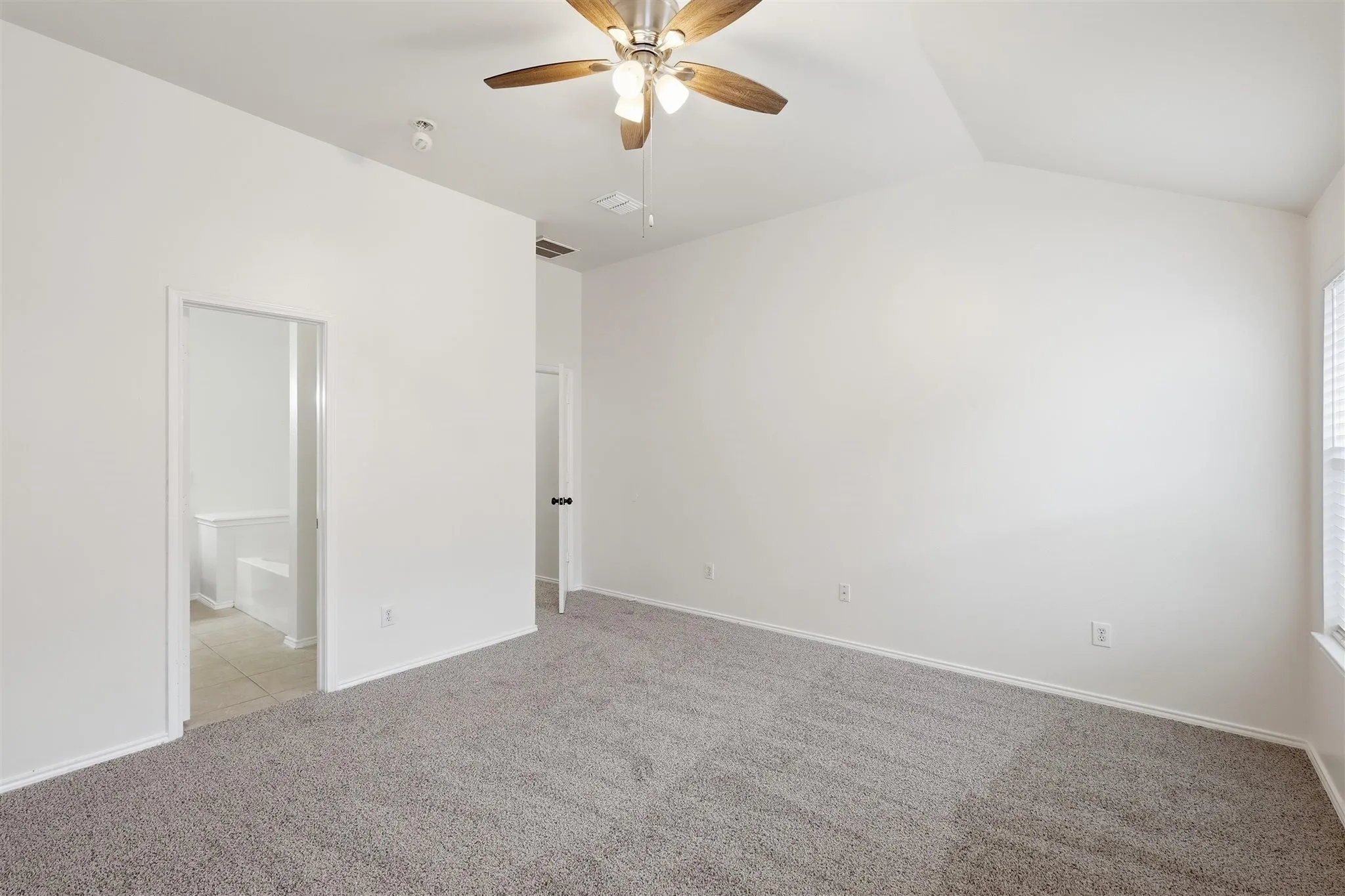 Ample master bedroom with ensuite bath
