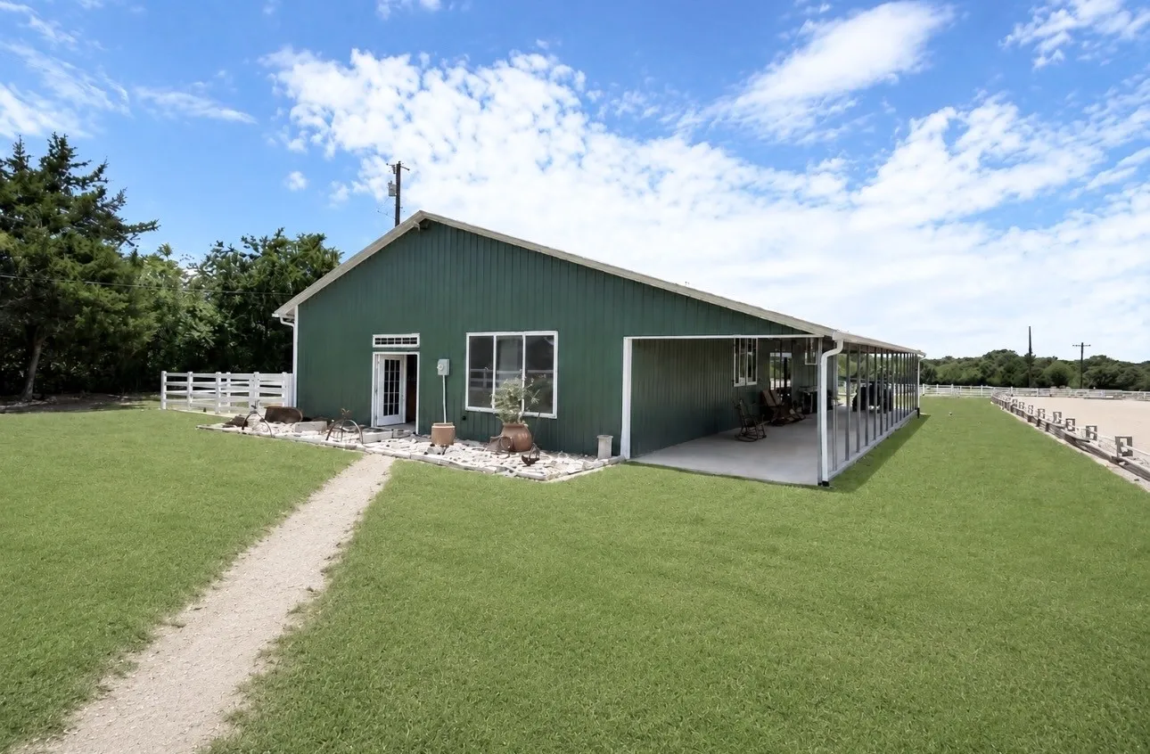 2400sqft plus overhang, and runs off every stall