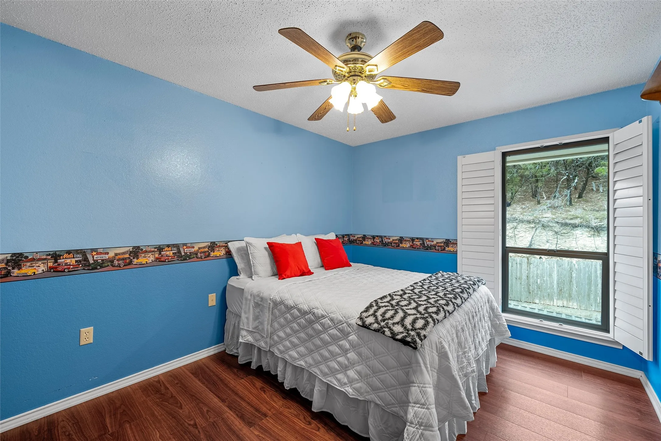 Single Family Residence For Sale in Bosque County , 291 CR 4275, Clifton, Texas 76634, 3 Bedroom, 3 Bathroom, Garage spaces, 2,581 Sqft, built in 1987, mls#21308122, Real Estate Agent in Clifton, Homes For Sale in Bosque county, Homes For Sale in Clifton, Realtor in Clifton Texas, Real Estate Brokerage Independent Realty Texas, Luminita Cordes Realtor