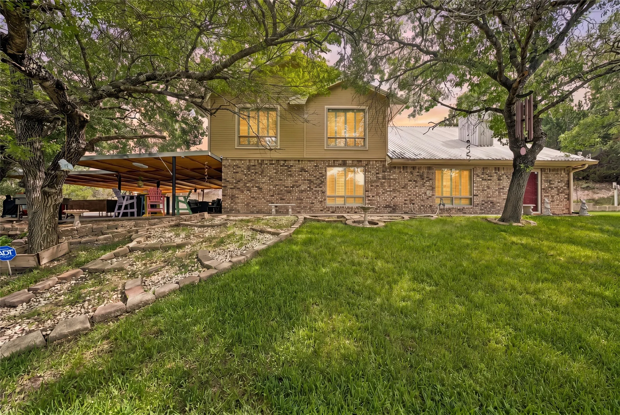 Single Family Residence For Sale in Bosque County , 291 CR 4275, Clifton, Texas 76634, 3 Bedroom, 3 Bathroom, Garage spaces, 2,581 Sqft, built in 1987, mls#21308122, Real Estate Agent in Clifton, Homes For Sale in Bosque county, Homes For Sale in Clifton, Realtor in Clifton Texas, Real Estate Brokerage Independent Realty Texas, Luminita Cordes Realtor