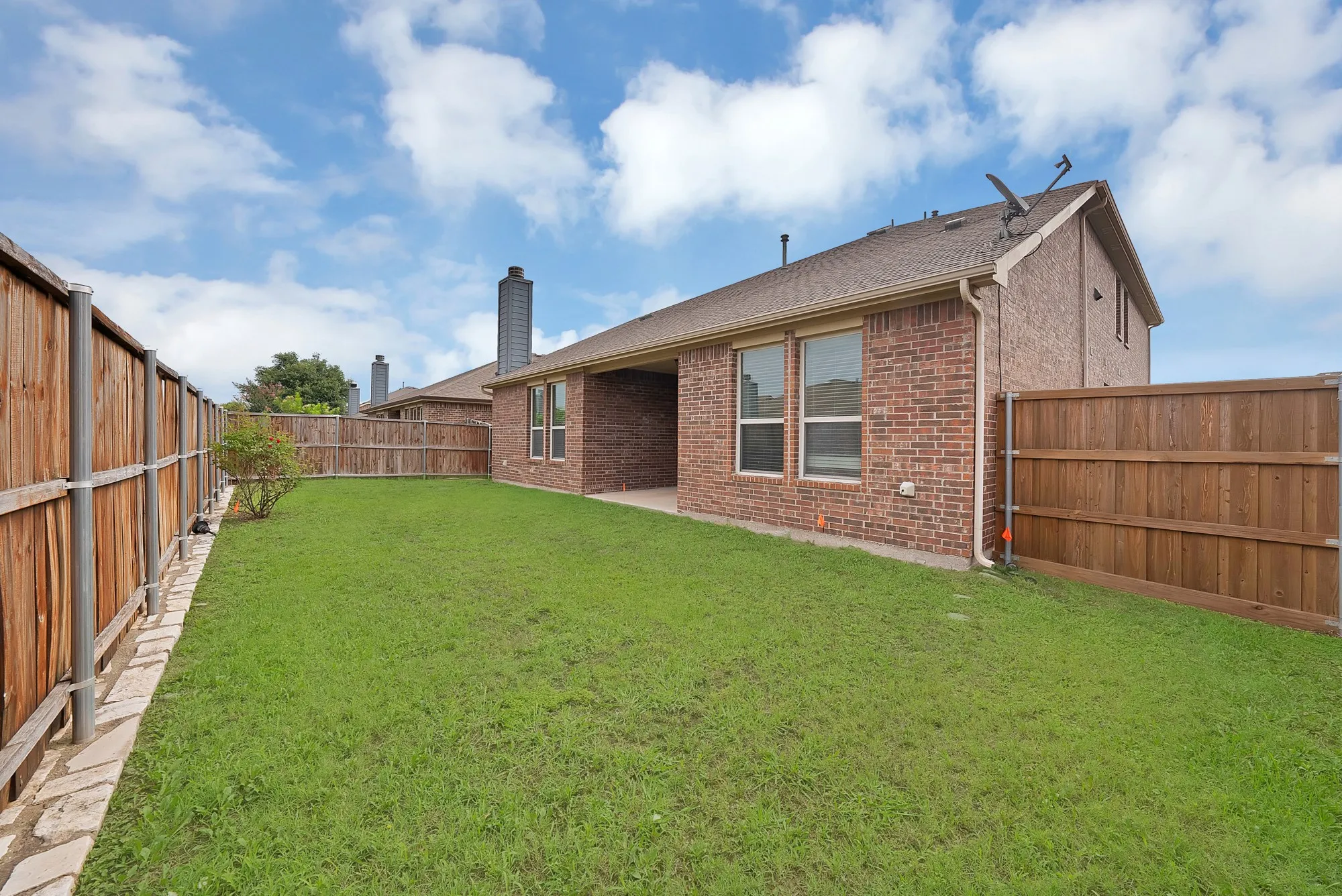 Single Family Residence For Sale in Collin County , 3405 Founders Way, Melissa, Texas 75454, 5 Bedroom, 3 Bathroom, 2 Garage spaces, 2,928 Sqft, built in 2014, mls#21304833, Real Estate Agent in Melissa, Homes For Sale in Collin county, Homes For Sale in Melissa, Realtor in Melissa Texas, Real Estate Brokerage Independent Realty Texas, Luminita Cordes Realtor