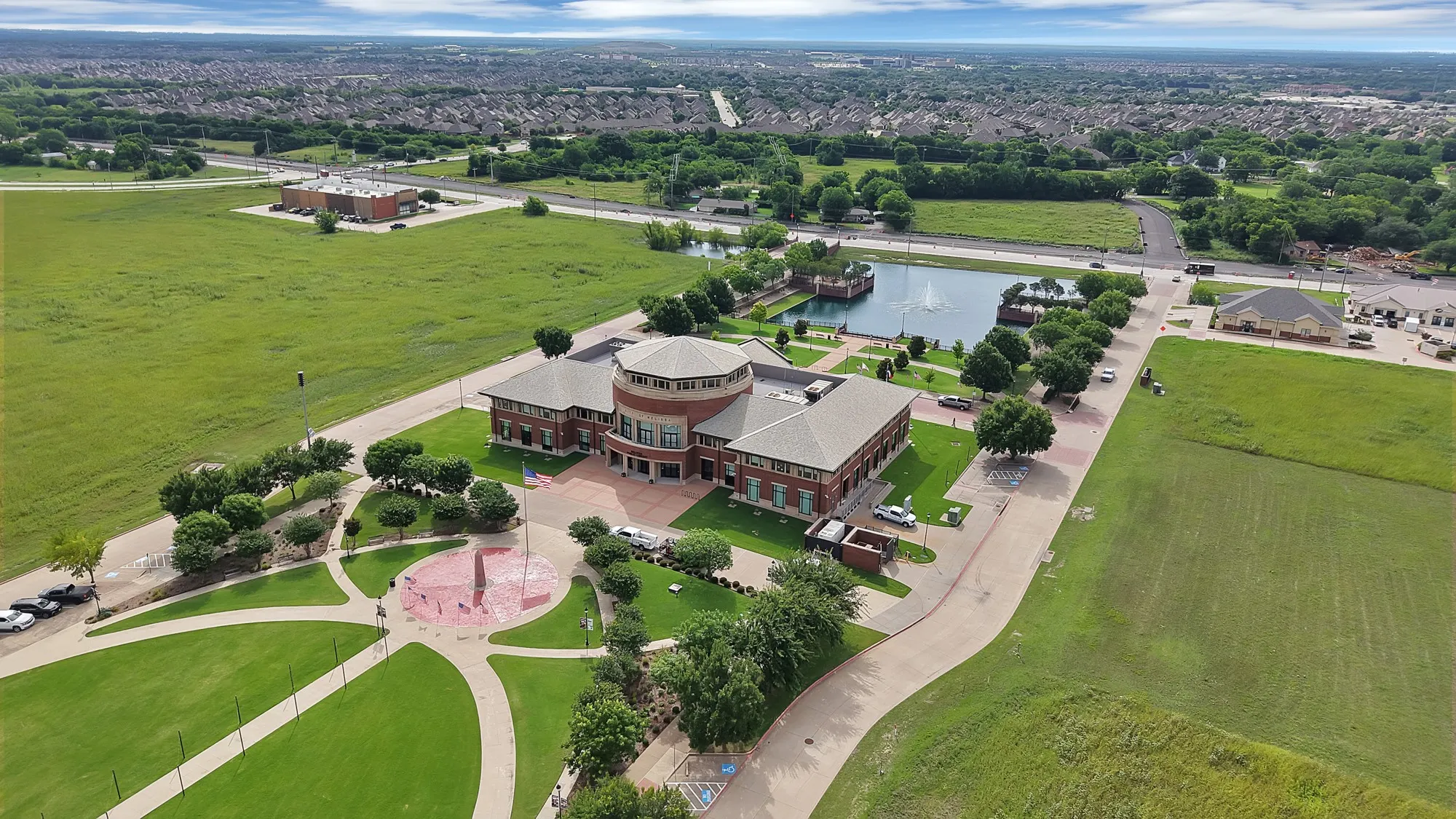 Single Family Residence For Sale in Collin County , 3405 Founders Way, Melissa, Texas 75454, 5 Bedroom, 3 Bathroom, 2 Garage spaces, 2,928 Sqft, built in 2014, mls#21304833, Real Estate Agent in Melissa, Homes For Sale in Collin county, Homes For Sale in Melissa, Realtor in Melissa Texas, Real Estate Brokerage Independent Realty Texas, Luminita Cordes Realtor