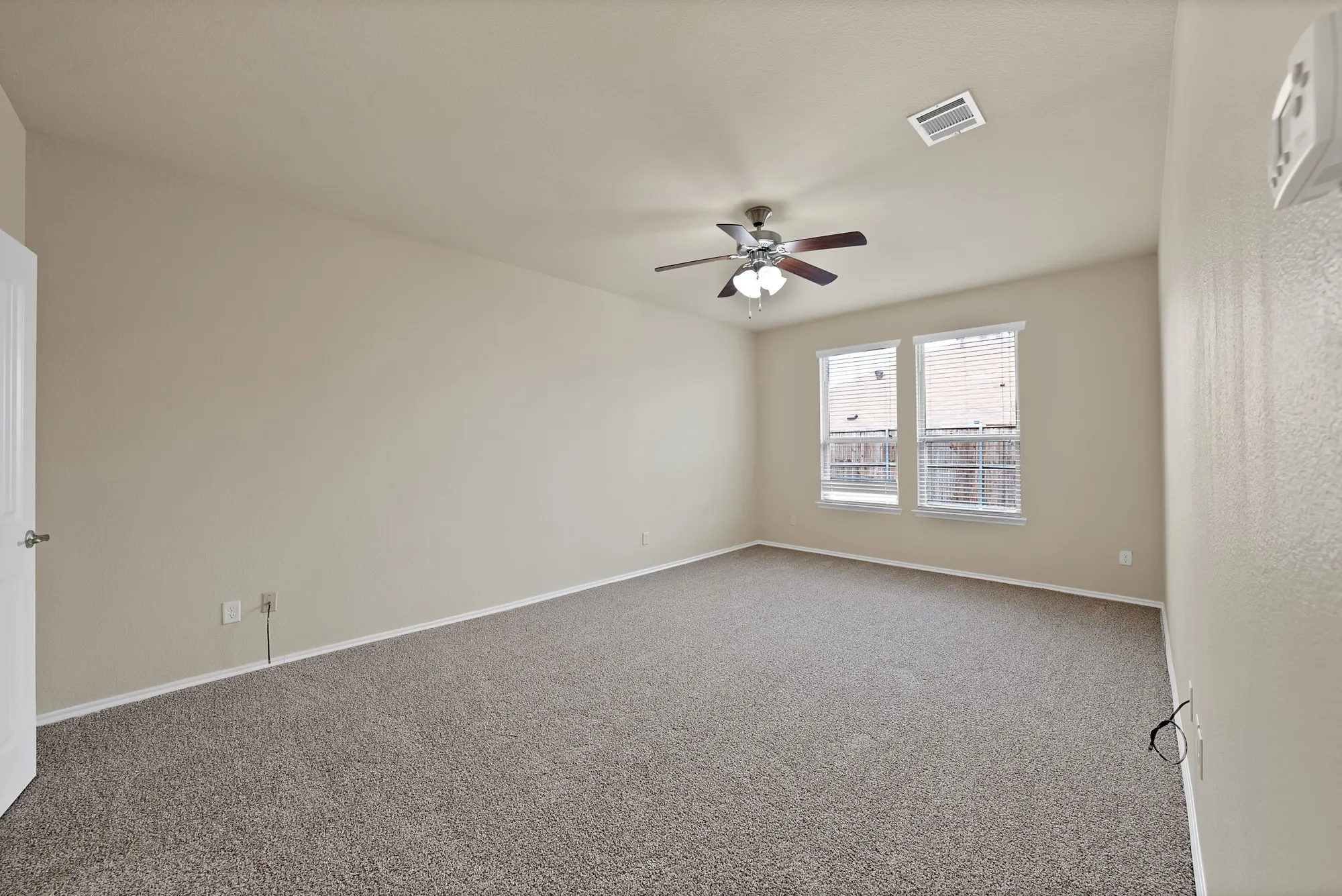 Single Family Residence For Sale in Collin County , 3405 Founders Way, Melissa, Texas 75454, 5 Bedroom, 3 Bathroom, 2 Garage spaces, 2,928 Sqft, built in 2014, mls#21304833, Real Estate Agent in Melissa, Homes For Sale in Collin county, Homes For Sale in Melissa, Realtor in Melissa Texas, Real Estate Brokerage Independent Realty Texas, Luminita Cordes Realtor