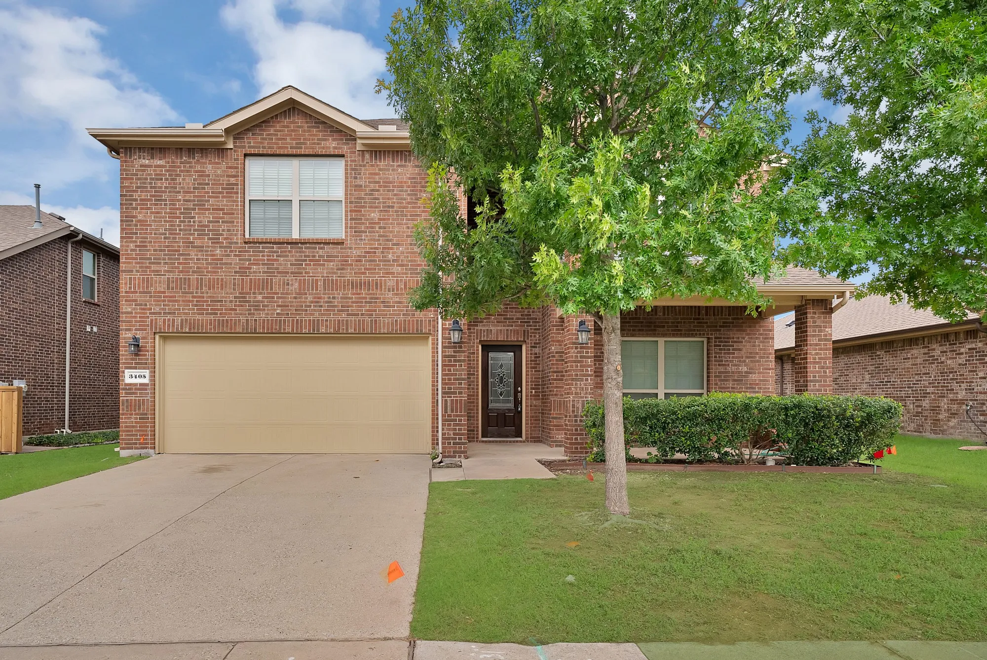 Single Family Residence For Sale in Collin County , 3405 Founders Way, Melissa, Texas 75454, 5 Bedroom, 3 Bathroom, 2 Garage spaces, 2,928 Sqft, built in 2014, mls#21304833, Real Estate Agent in Melissa, Homes For Sale in Collin county, Homes For Sale in Melissa, Realtor in Melissa Texas, Real Estate Brokerage Independent Realty Texas, Luminita Cordes Realtor