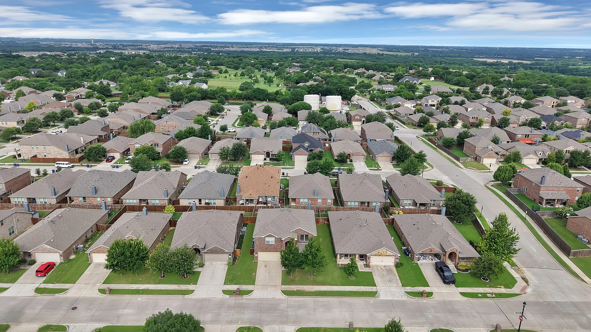 Single Family Residence For Sale in Collin County , 3405 Founders Way, Melissa, Texas 75454, 5 Bedroom, 3 Bathroom, 2 Garage spaces, 2,928 Sqft, built in 2014, mls#21304833, Real Estate Agent in Melissa, Homes For Sale in Collin county, Homes For Sale in Melissa, Realtor in Melissa Texas, Real Estate Brokerage Independent Realty Texas, Luminita Cordes Realtor