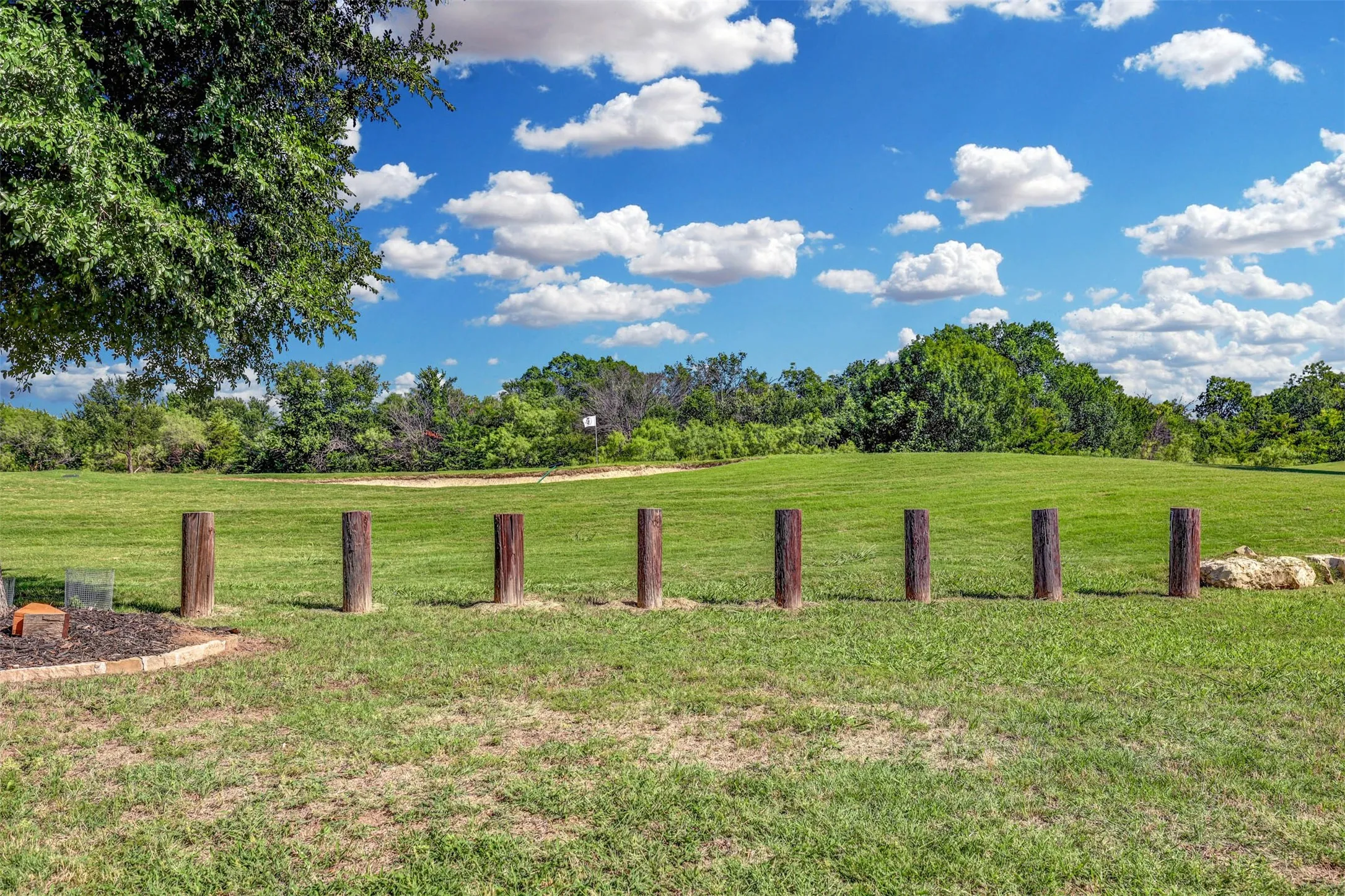 Prime cul-de-sac lot with direct views along Hole 6.