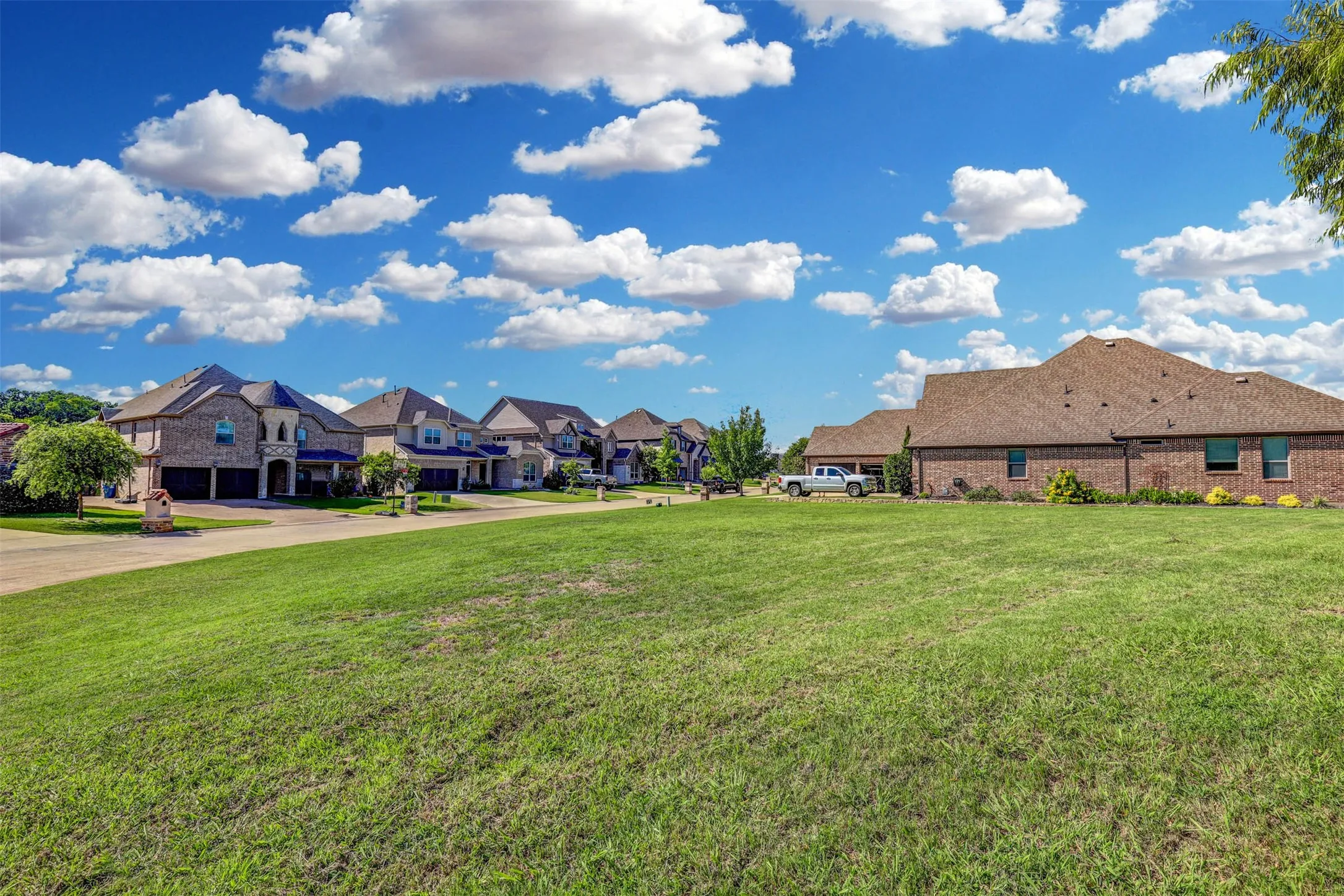 Improved Land For Sale in Tarrant County , 2450 Portwood Way, Fort Worth, Texas 76179, 0, 0, Garage spaces, 0 Sqft, built in 0, Price $230,000, mls#21294415, Real Estate Agent in Fort Worth, Homes For Sale in Tarrant county, Homes For Sale in Fort Worth, Realtor in Fort Worth Texas, Real Estate Brokerage Independent Realty Texas, Luminita Cordes Realtor