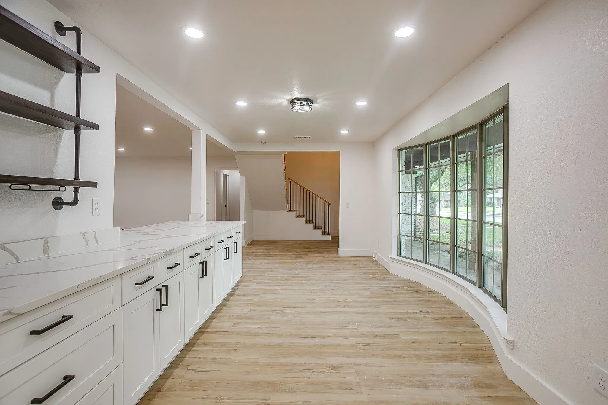 Single Family Residence For Sale in Collin County , 2601 Briarwood Drive, Plano, Texas 75074, 4 Bedroom, 4 Bathroom, 2 Garage spaces, 3,155 Sqft, built in 1969, mls#21307402, Real Estate Agent in Plano, Homes For Sale in Collin county, Homes For Sale in Plano, Realtor in Plano Texas, Real Estate Brokerage Independent Realty Texas, Luminita Cordes Realtor