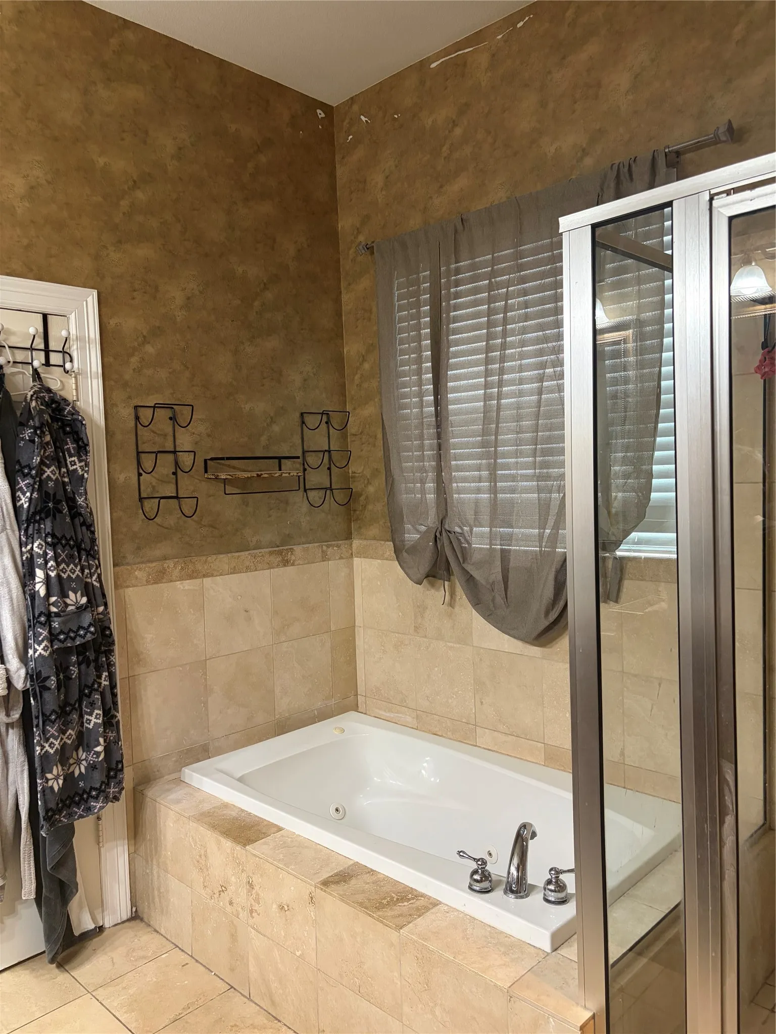 Single Family Residence For Sale in Lamar County , 5380 Colbie, Reno, Texas 75462, 4 Bedroom, 2 Bathroom, 2 Garage spaces, 2,022 Sqft, built in 2003, mls#21305916, Real Estate Agent in Reno, Homes For Sale in Lamar county, Homes For Sale in Reno, Realtor in Reno Texas, Real Estate Brokerage Independent Realty Texas, Luminita Cordes Realtor