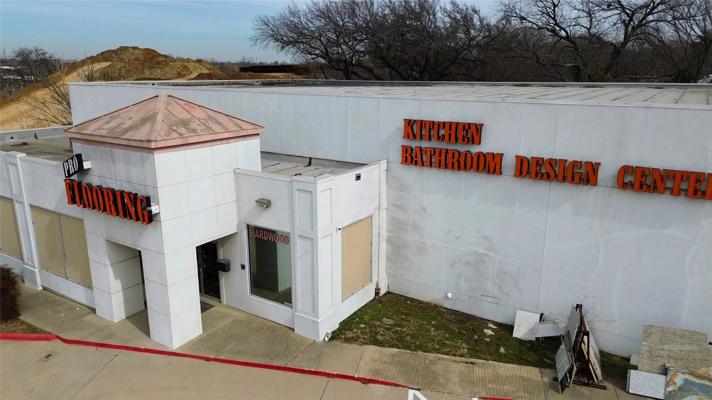 Retail For Sale in Denton County , 600 N Stemmons Freeway 0, Lewisville, Texas 75067, 0, 0, Garage spaces, 0 Sqft, built in 1999, Price $1,995,000, mls#21307881, Real Estate Agent in Lewisville, Homes For Sale in Denton county, Homes For Sale in Lewisville, Realtor in Lewisville Texas, Real Estate Brokerage Independent Realty Texas, Luminita Cordes Realtor