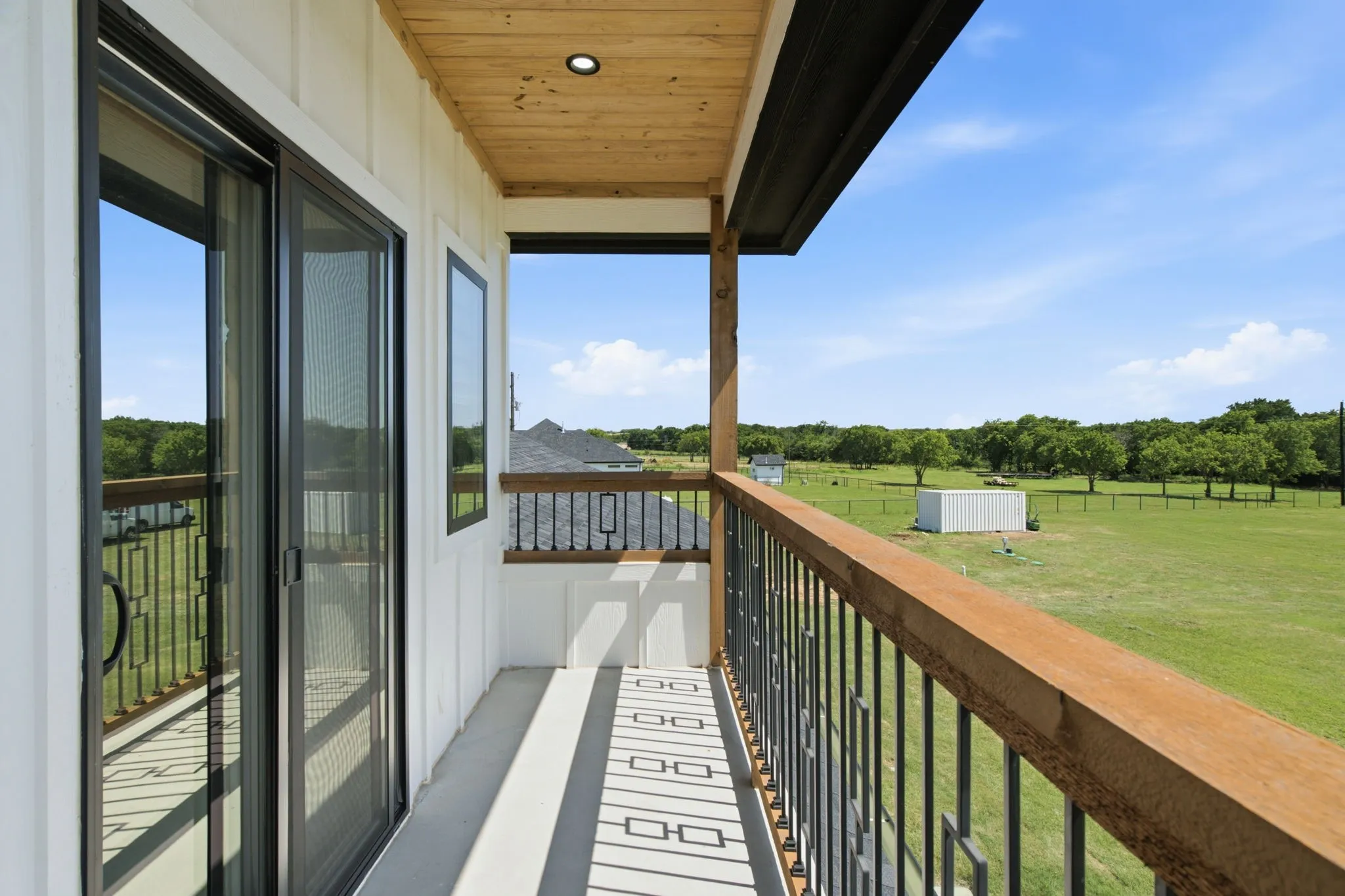 Single Family Residence For Sale in Denton County , 4790 Austin Circle, Sanger, Texas 76266, 5 Bedroom, 4 Bathroom, 2 Garage spaces, 3,860 Sqft, built in 2023, mls#21306658, Real Estate Agent in Sanger, Homes For Sale in Denton county, Homes For Sale in Sanger, Realtor in Sanger Texas, Real Estate Brokerage Independent Realty Texas, Luminita Cordes Realtor