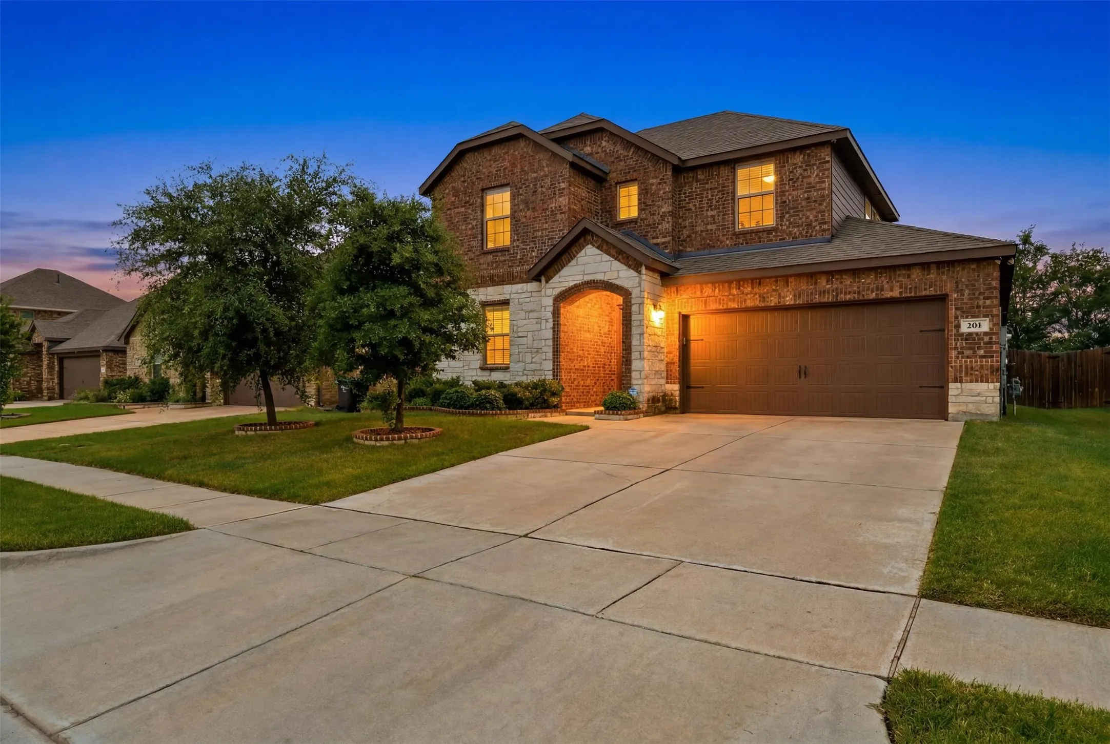 Single Family Residence For Sale in Hunt County , 161 Mockingbird Way, Caddo Mills, Texas 75135, 4 Bedroom, 3 Bathroom, 2 Garage spaces, 2,337 Sqft, built in 2020, mls#21303767, Real Estate Agent in Caddo Mills, Homes For Sale in Hunt county, Homes For Sale in Caddo Mills, Realtor in Caddo Mills Texas, Real Estate Brokerage Independent Realty Texas, Luminita Cordes Realtor