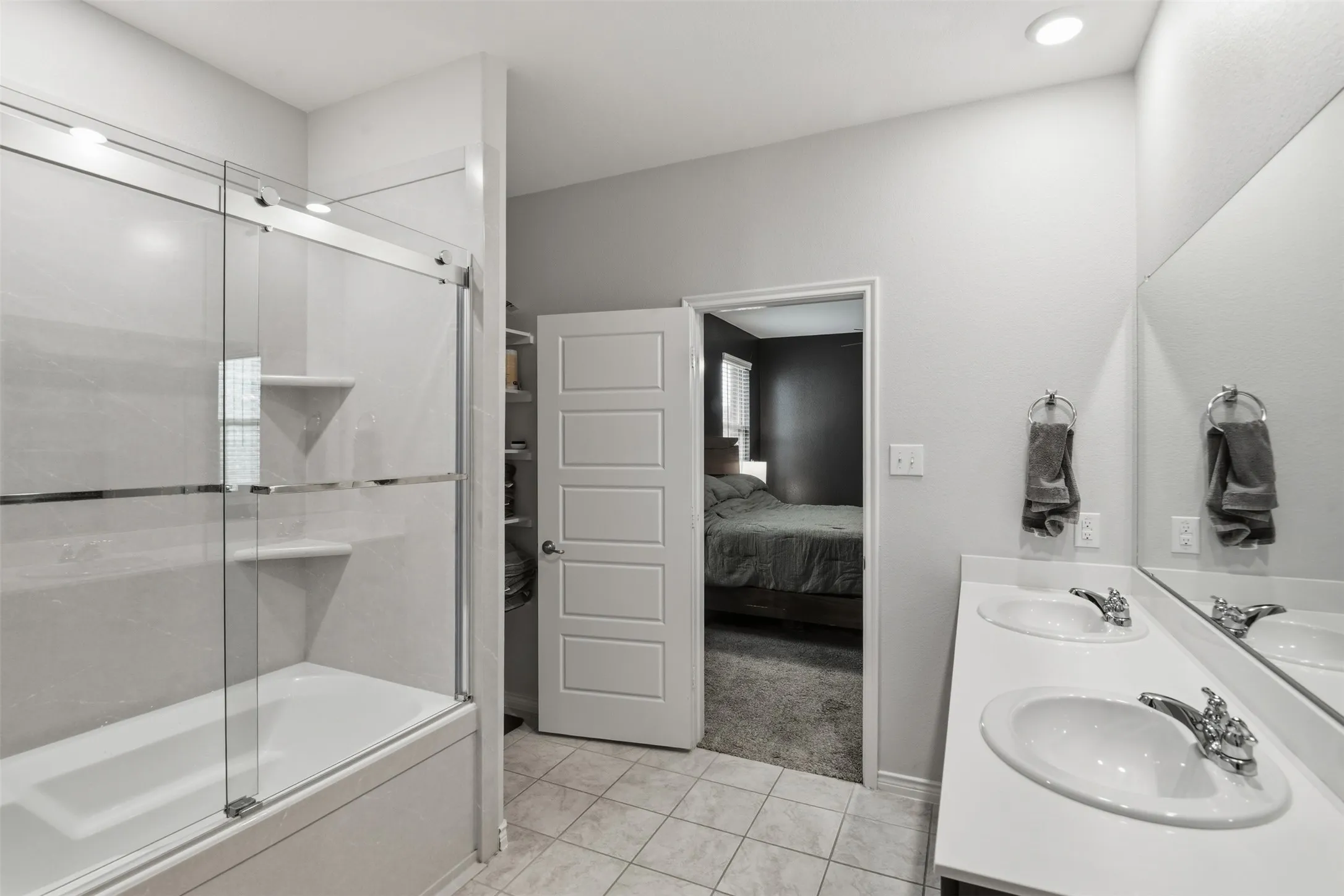 Single Family Residence For Sale in Hunt County , 161 Mockingbird Way, Caddo Mills, Texas 75135, 4 Bedroom, 3 Bathroom, 2 Garage spaces, 2,337 Sqft, built in 2020, mls#21303767, Real Estate Agent in Caddo Mills, Homes For Sale in Hunt county, Homes For Sale in Caddo Mills, Realtor in Caddo Mills Texas, Real Estate Brokerage Independent Realty Texas, Luminita Cordes Realtor