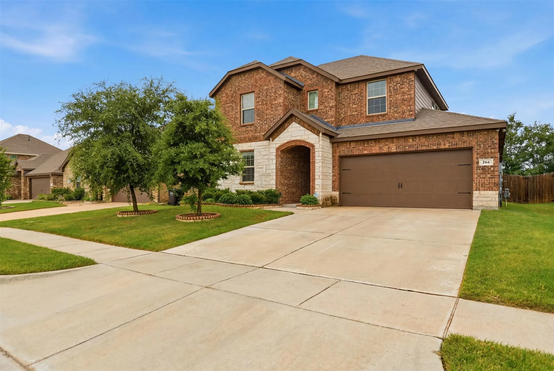 Single Family Residence For Sale in Hunt County , 161 Mockingbird Way, Caddo Mills, Texas 75135, 4 Bedroom, 3 Bathroom, 2 Garage spaces, 2,337 Sqft, built in 2020, mls#21303767, Real Estate Agent in Caddo Mills, Homes For Sale in Hunt county, Homes For Sale in Caddo Mills, Realtor in Caddo Mills Texas, Real Estate Brokerage Independent Realty Texas, Luminita Cordes Realtor