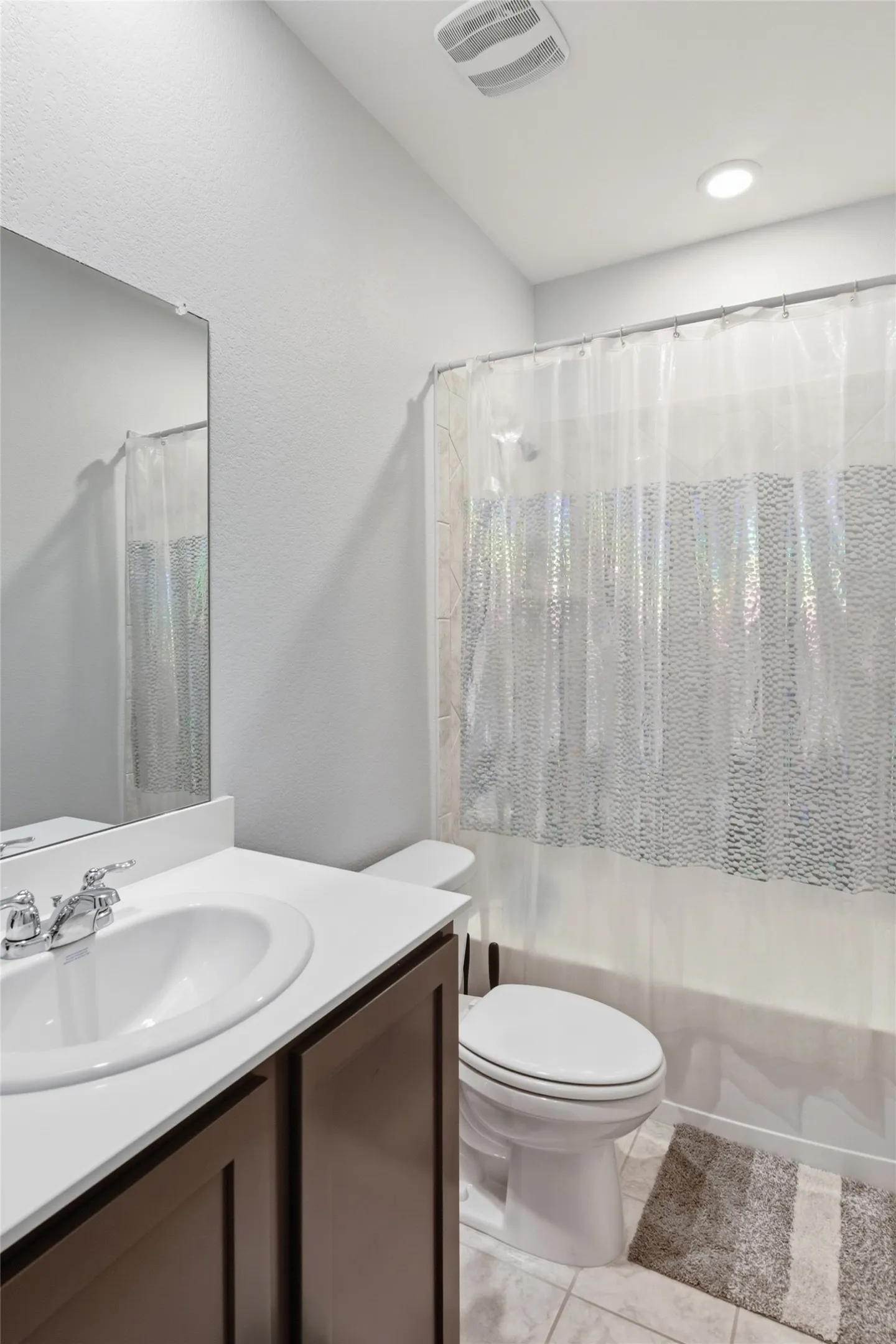 Single Family Residence For Sale in Hunt County , 161 Mockingbird Way, Caddo Mills, Texas 75135, 4 Bedroom, 3 Bathroom, 2 Garage spaces, 2,337 Sqft, built in 2020, mls#21303767, Real Estate Agent in Caddo Mills, Homes For Sale in Hunt county, Homes For Sale in Caddo Mills, Realtor in Caddo Mills Texas, Real Estate Brokerage Independent Realty Texas, Luminita Cordes Realtor