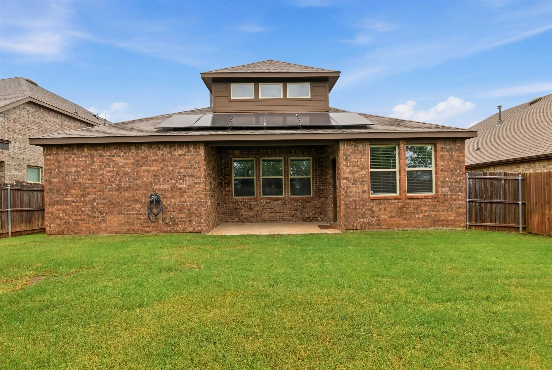 Single Family Residence For Sale in Hunt County , 161 Mockingbird Way, Caddo Mills, Texas 75135, 4 Bedroom, 3 Bathroom, 2 Garage spaces, 2,337 Sqft, built in 2020, mls#21303767, Real Estate Agent in Caddo Mills, Homes For Sale in Hunt county, Homes For Sale in Caddo Mills, Realtor in Caddo Mills Texas, Real Estate Brokerage Independent Realty Texas, Luminita Cordes Realtor