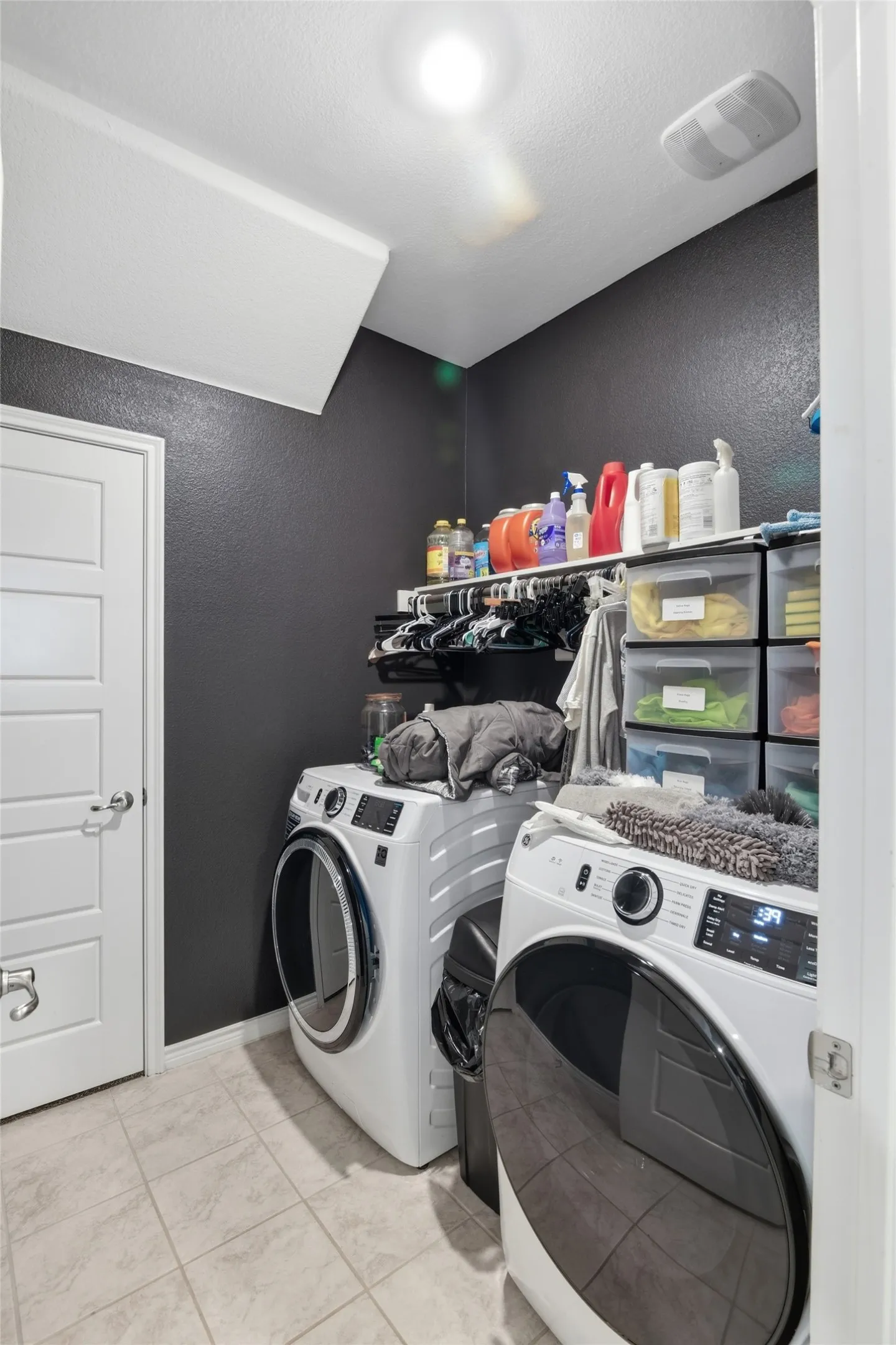 Single Family Residence For Sale in Hunt County , 161 Mockingbird Way, Caddo Mills, Texas 75135, 4 Bedroom, 3 Bathroom, 2 Garage spaces, 2,337 Sqft, built in 2020, mls#21303767, Real Estate Agent in Caddo Mills, Homes For Sale in Hunt county, Homes For Sale in Caddo Mills, Realtor in Caddo Mills Texas, Real Estate Brokerage Independent Realty Texas, Luminita Cordes Realtor