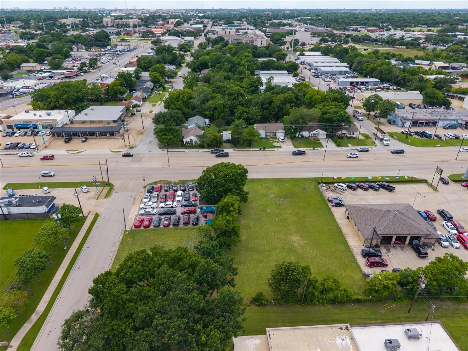Unimproved Land For Sale in Dallas County , 212 N 1st Street, Garland, Texas 75040, 0, 0, Garage spaces, 0 Sqft, built in 0, mls#21308212, Real Estate Agent in Garland, Homes For Sale in Dallas county, Homes For Sale in Garland, Realtor in Garland Texas, Real Estate Brokerage Independent Realty Texas, Luminita Cordes Realtor