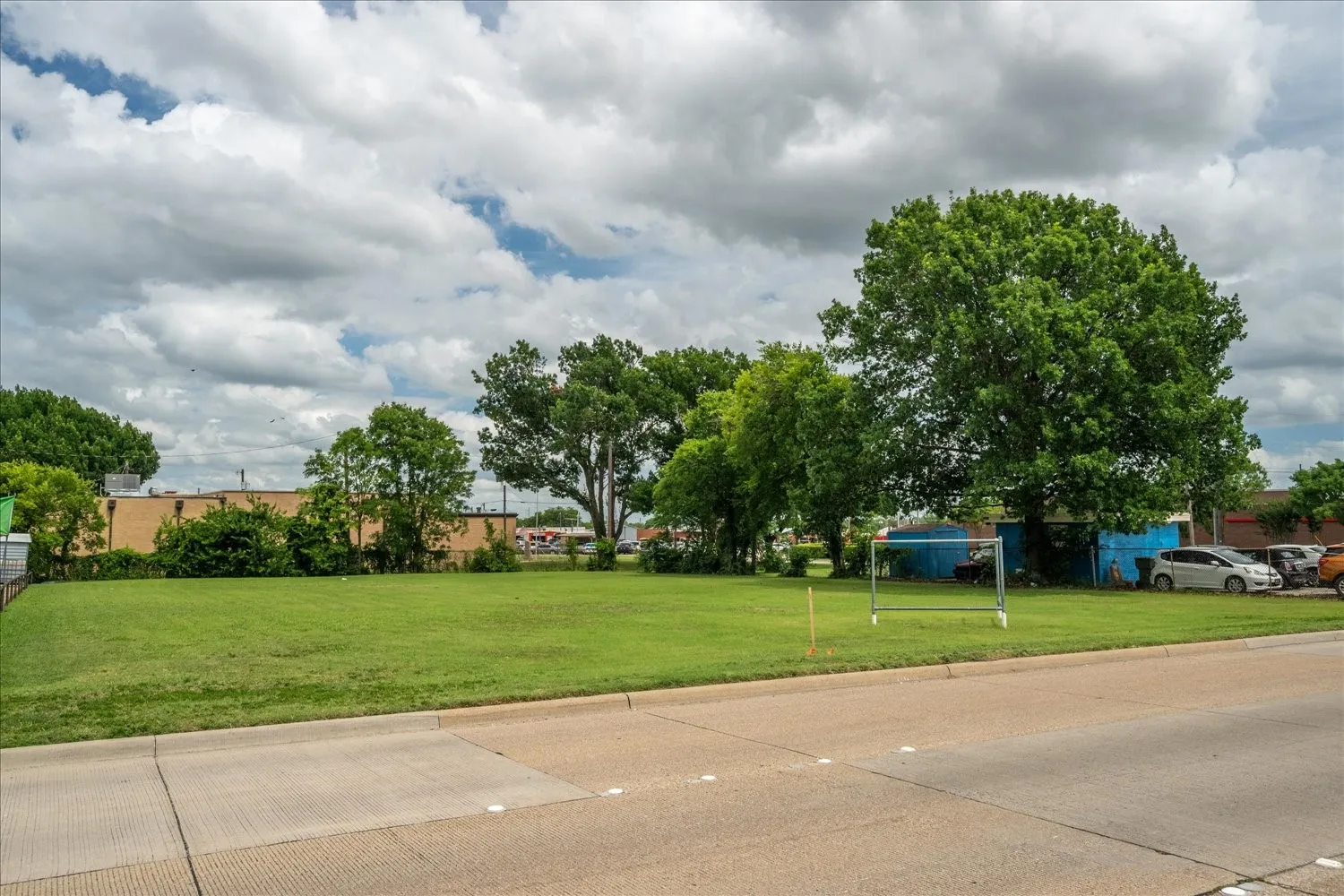 Unimproved Land For Sale in Dallas County , 212 N 1st Street, Garland, Texas 75040, 0, 0, Garage spaces, 0 Sqft, built in 0, mls#21308212, Real Estate Agent in Garland, Homes For Sale in Dallas county, Homes For Sale in Garland, Realtor in Garland Texas, Real Estate Brokerage Independent Realty Texas, Luminita Cordes Realtor