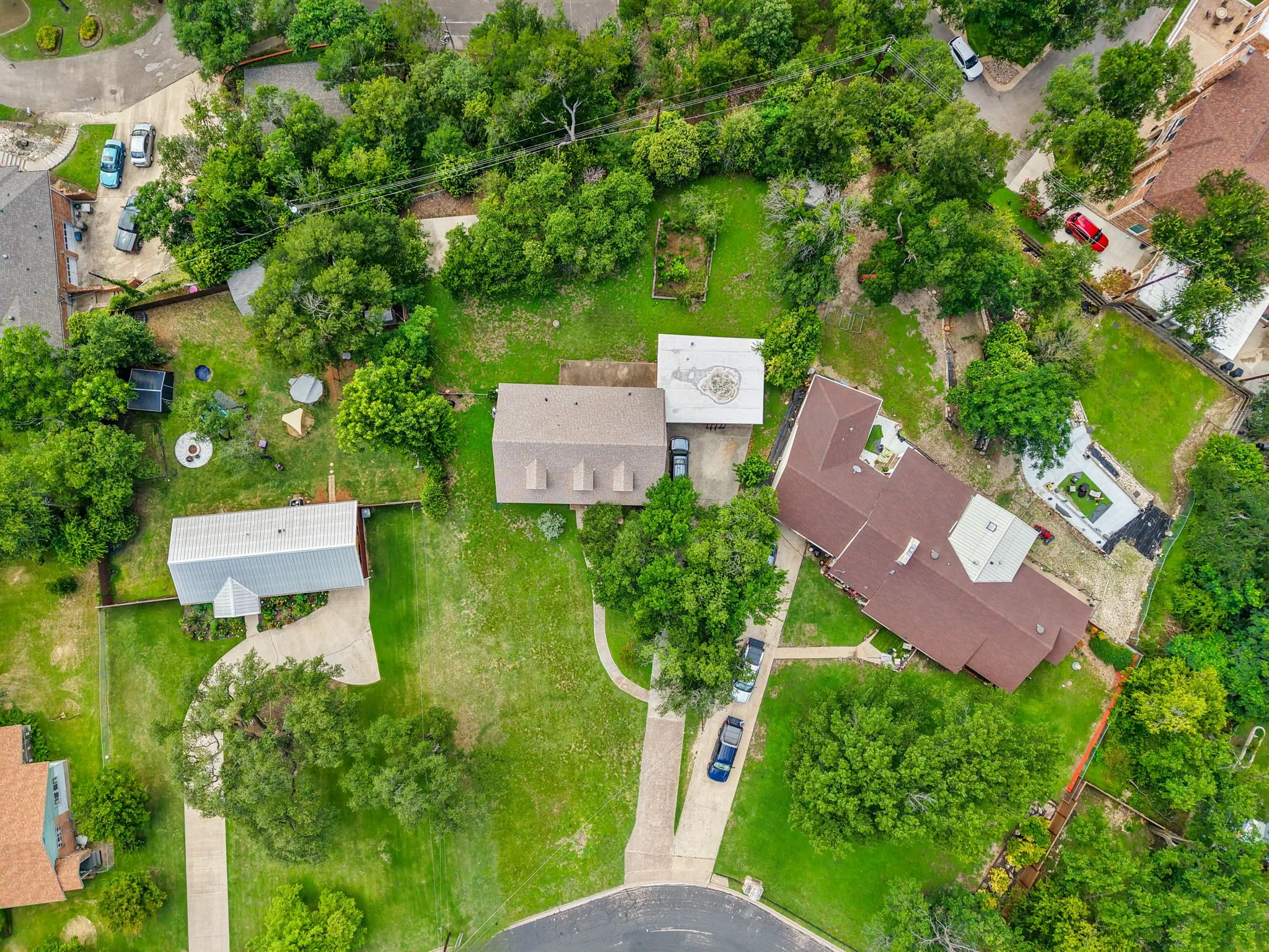 Single Family Residence For Sale in Bell County , 609 Oakhill Drive, Killeen, Texas 76541, 4 Bedroom, 2 Bathroom, Garage spaces, 2,914 Sqft, built in 1960, Price $225,000, mls#21308216, Real Estate Agent in Killeen, Homes For Sale in Bell county, Homes For Sale in Killeen, Realtor in Killeen Texas, Real Estate Brokerage Independent Realty Texas, Luminita Cordes Realtor