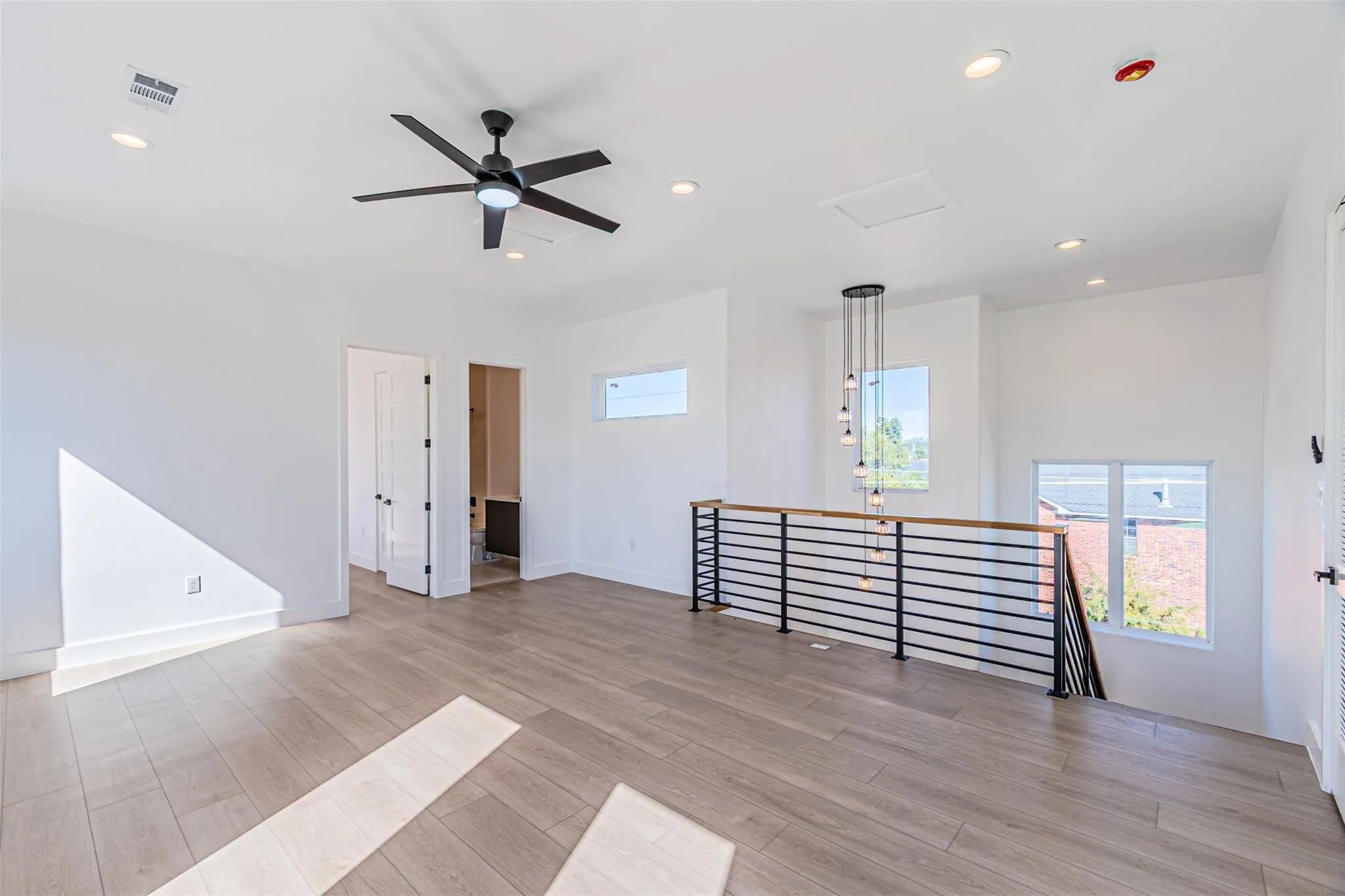 Third Floor Game-room