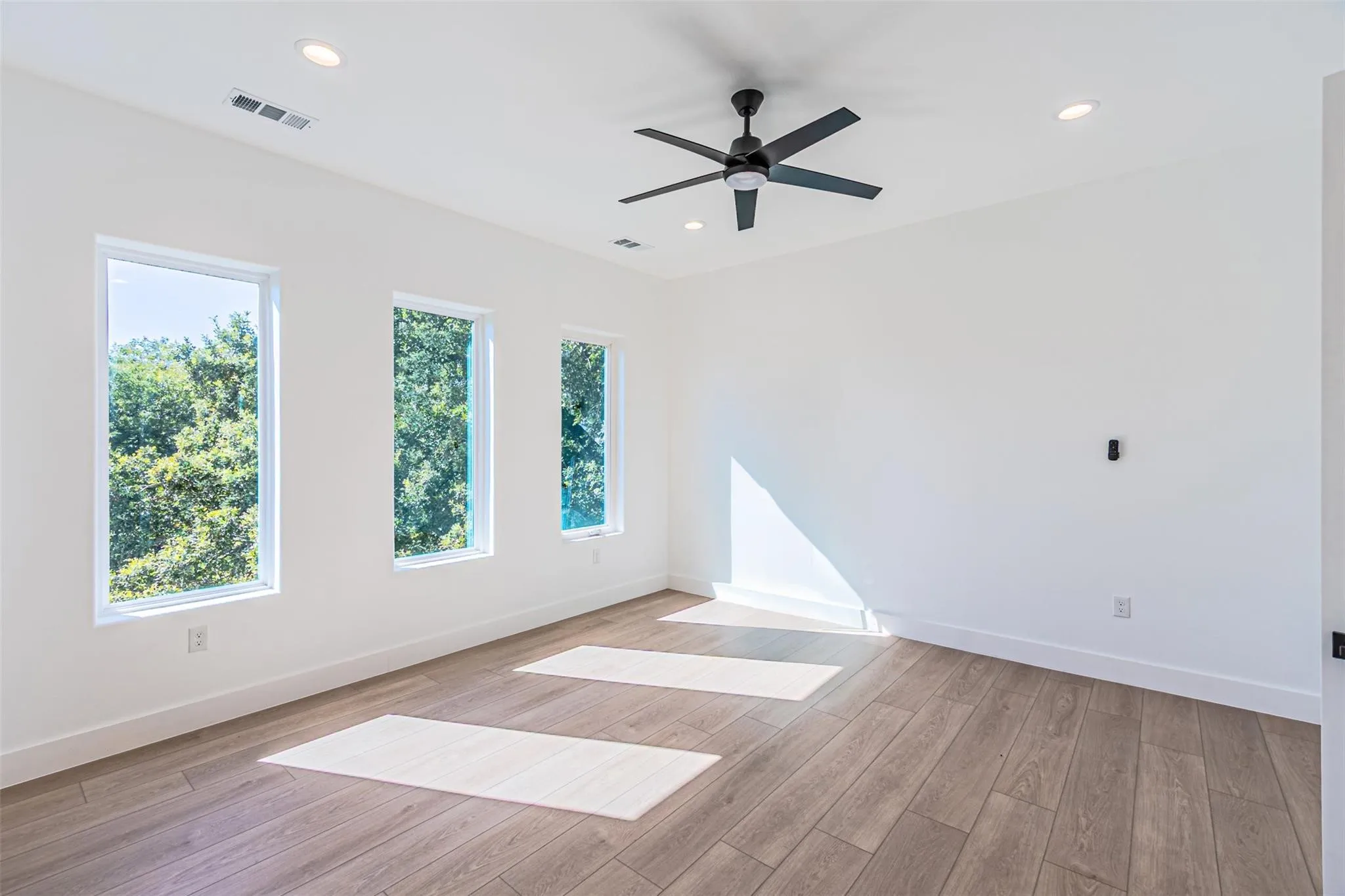 Single Family Residence For Rent in Dallas County , 4319 Sylvester Street, Dallas, Texas 75219, 4 Bedroom, 4 Bathroom, 2 Garage spaces, 2,966 Sqft, built in 2026, mls#21308246, Real Estate Agent in Dallas, Homes For Rent in Dallas county, Homes For Rent in Dallas, Realtor in Dallas Texas, Real Estate Brokerage Independent Realty Texas, Luminita Cordes Realtor