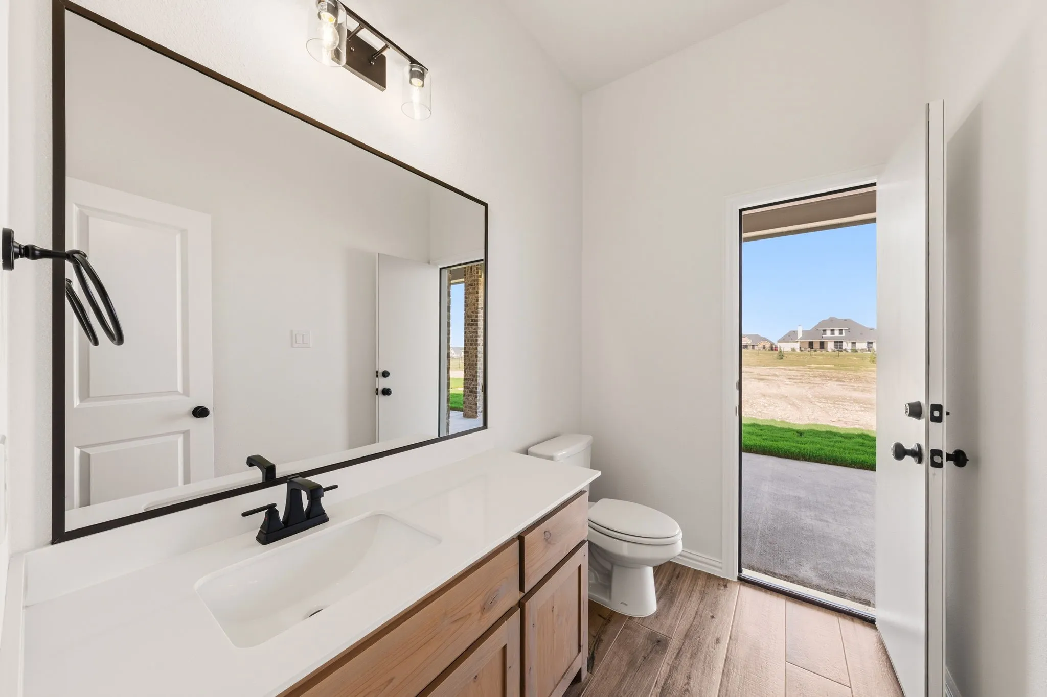 Single Family Residence For Sale in Ellis County , 2561 Posey Lane, Waxahachie, Texas 75167, 4 Bedroom, 3 Bathroom, 3 Garage spaces, 2,911 Sqft, built in 2026, mls#21308248, Real Estate Agent in Waxahachie, Homes For Sale in Ellis county, Homes For Sale in Waxahachie, Realtor in Waxahachie Texas, Real Estate Brokerage Independent Realty Texas, Luminita Cordes Realtor