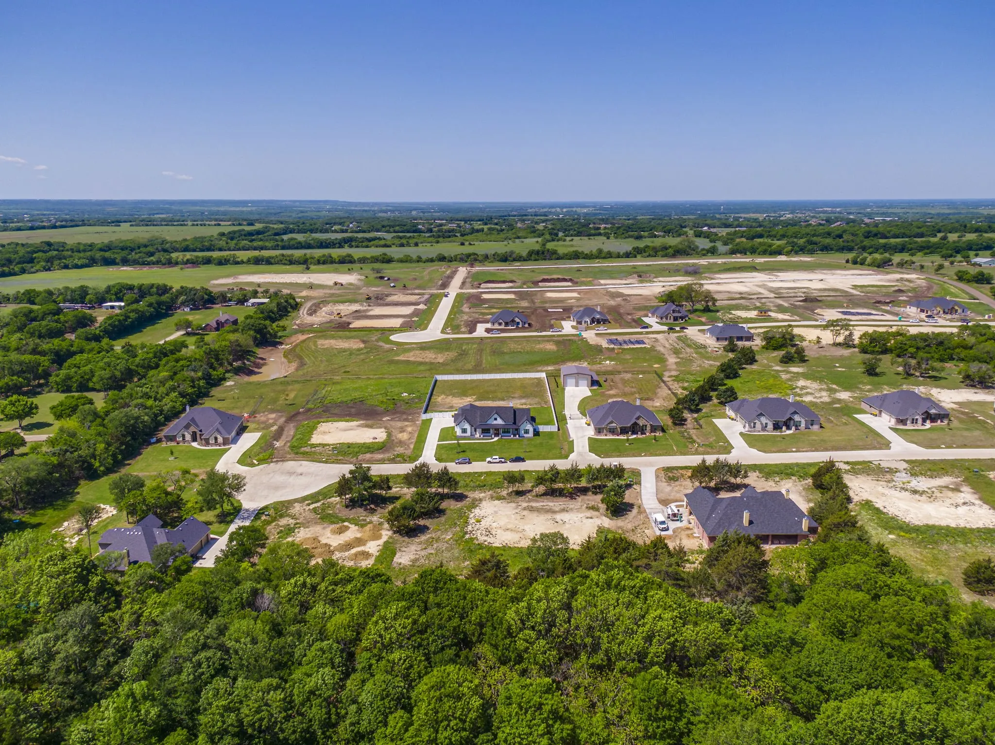 Single Family Residence For Sale in Ellis County , 2561 Posey Lane, Waxahachie, Texas 75167, 4 Bedroom, 3 Bathroom, 3 Garage spaces, 2,911 Sqft, built in 2026, mls#21308248, Real Estate Agent in Waxahachie, Homes For Sale in Ellis county, Homes For Sale in Waxahachie, Realtor in Waxahachie Texas, Real Estate Brokerage Independent Realty Texas, Luminita Cordes Realtor