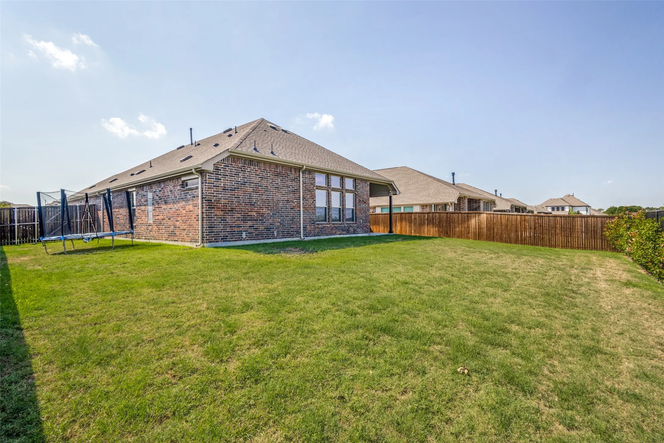 Single Family Residence For Sale in Denton County , 1024 Embers Lane, Denton, Texas 76201, 4 Bedroom, 3 Bathroom, 2 Garage spaces, 2,233 Sqft, built in 2021, mls#21303265, Real Estate Agent in Denton, Homes For Sale in Denton county, Homes For Sale in Denton, Realtor in Denton Texas, Real Estate Brokerage Independent Realty Texas, Luminita Cordes Realtor