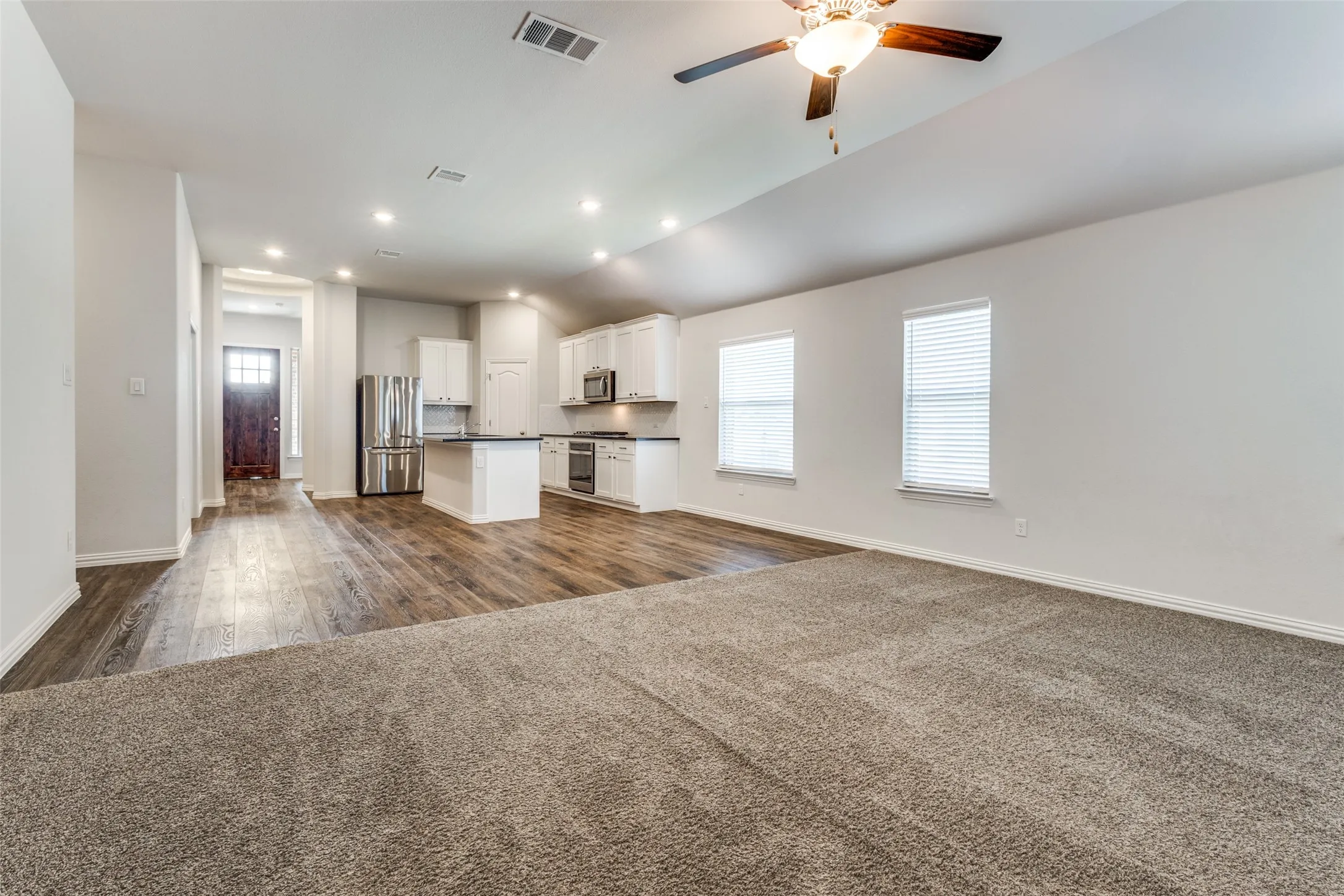 Single Family Residence For Sale in Denton County , 1024 Embers Lane, Denton, Texas 76201, 4 Bedroom, 3 Bathroom, 2 Garage spaces, 2,233 Sqft, built in 2021, mls#21303265, Real Estate Agent in Denton, Homes For Sale in Denton county, Homes For Sale in Denton, Realtor in Denton Texas, Real Estate Brokerage Independent Realty Texas, Luminita Cordes Realtor