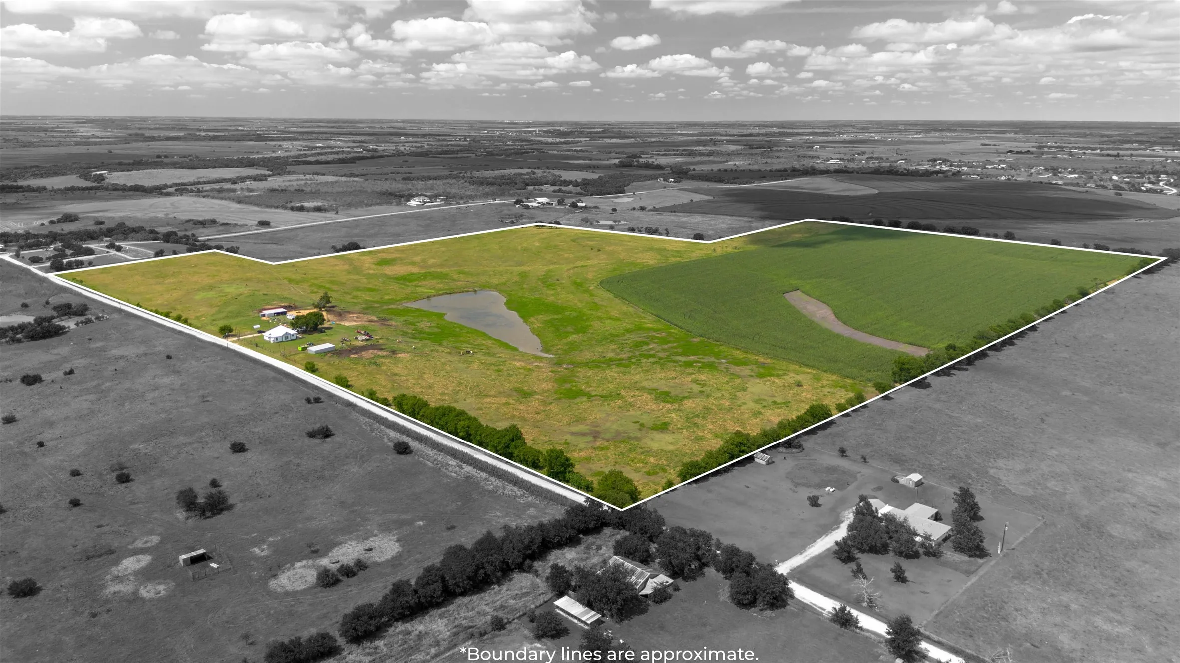 Farm For Sale in Hill County , 536 Hcr 3244, Penelope, Texas 76676, 3 Bedroom, 1 Bathroom, Garage spaces, 1,661 Sqft, built in 1902, mls#21307274, Real Estate Agent in Penelope, Homes For Sale in Hill county, Homes For Sale in Penelope, Realtor in Penelope Texas, Real Estate Brokerage Independent Realty Texas, Luminita Cordes Realtor