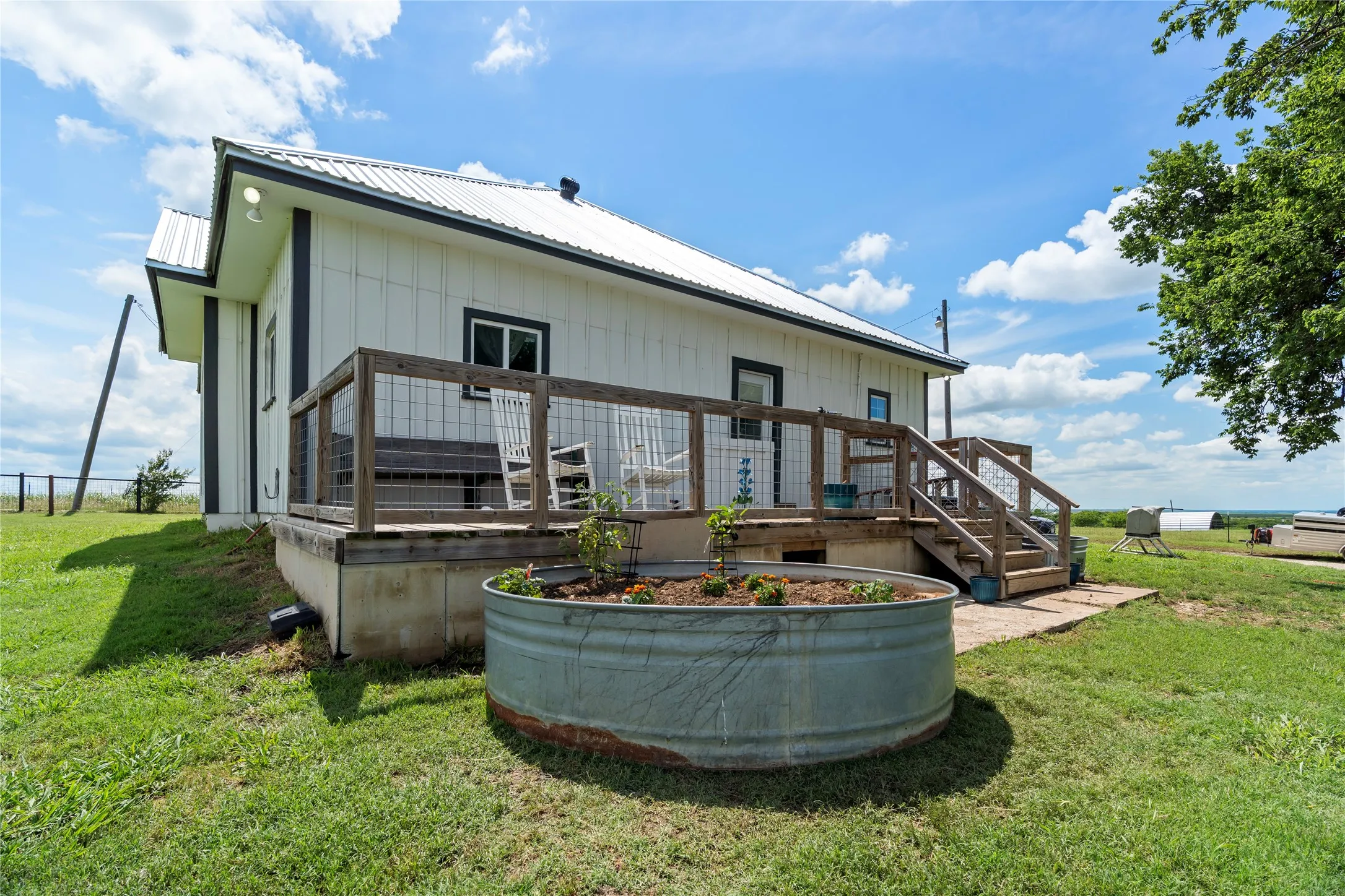 Farm For Sale in Hill County , 536 Hcr 3244, Penelope, Texas 76676, 3 Bedroom, 1 Bathroom, Garage spaces, 1,661 Sqft, built in 1902, mls#21307274, Real Estate Agent in Penelope, Homes For Sale in Hill county, Homes For Sale in Penelope, Realtor in Penelope Texas, Real Estate Brokerage Independent Realty Texas, Luminita Cordes Realtor