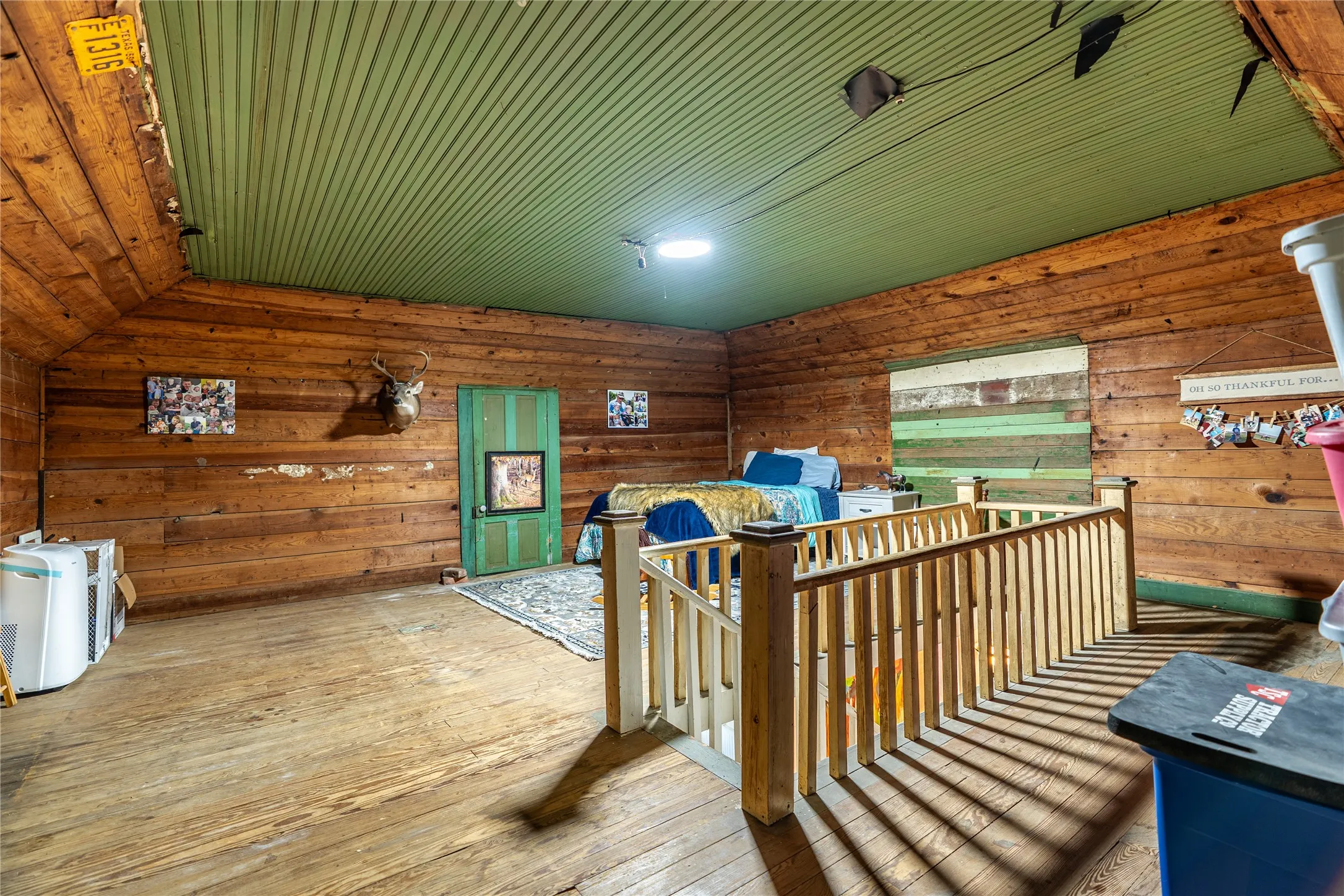 Farm For Sale in Hill County , 536 Hcr 3244, Penelope, Texas 76676, 3 Bedroom, 1 Bathroom, Garage spaces, 1,661 Sqft, built in 1902, mls#21307274, Real Estate Agent in Penelope, Homes For Sale in Hill county, Homes For Sale in Penelope, Realtor in Penelope Texas, Real Estate Brokerage Independent Realty Texas, Luminita Cordes Realtor