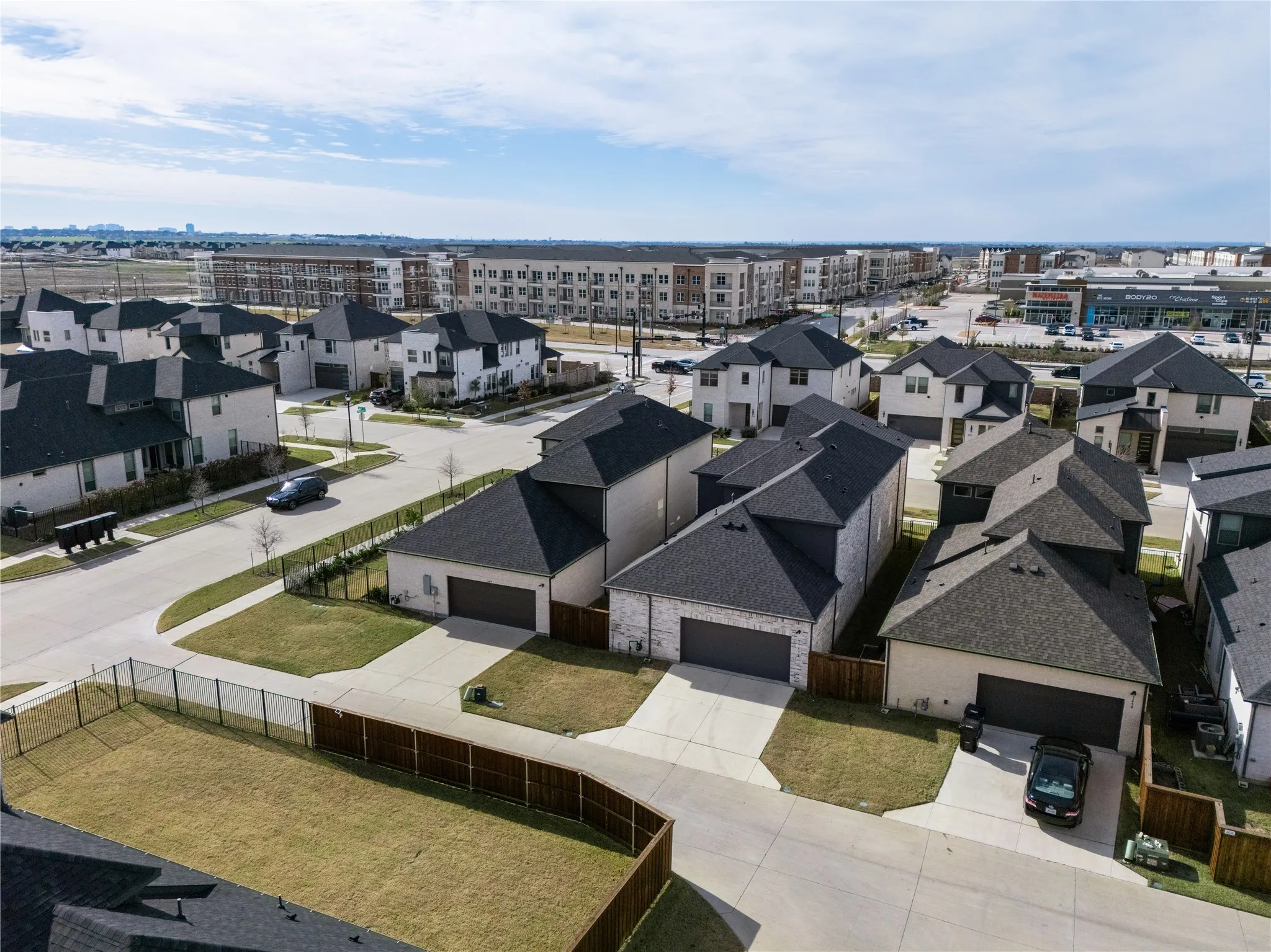 Single Family Residence For Rent in Collin County , 11436 Tusk Trail, Frisco, Texas 75035, 3 Bedroom, 4 Bathroom, 2 Garage spaces, 2,802 Sqft, built in 2022, mls#21308282, Real Estate Agent in Frisco, Homes For Rent in Collin county, Homes For Rent in Frisco, Realtor in Frisco Texas, Real Estate Brokerage Independent Realty Texas, Luminita Cordes Realtor