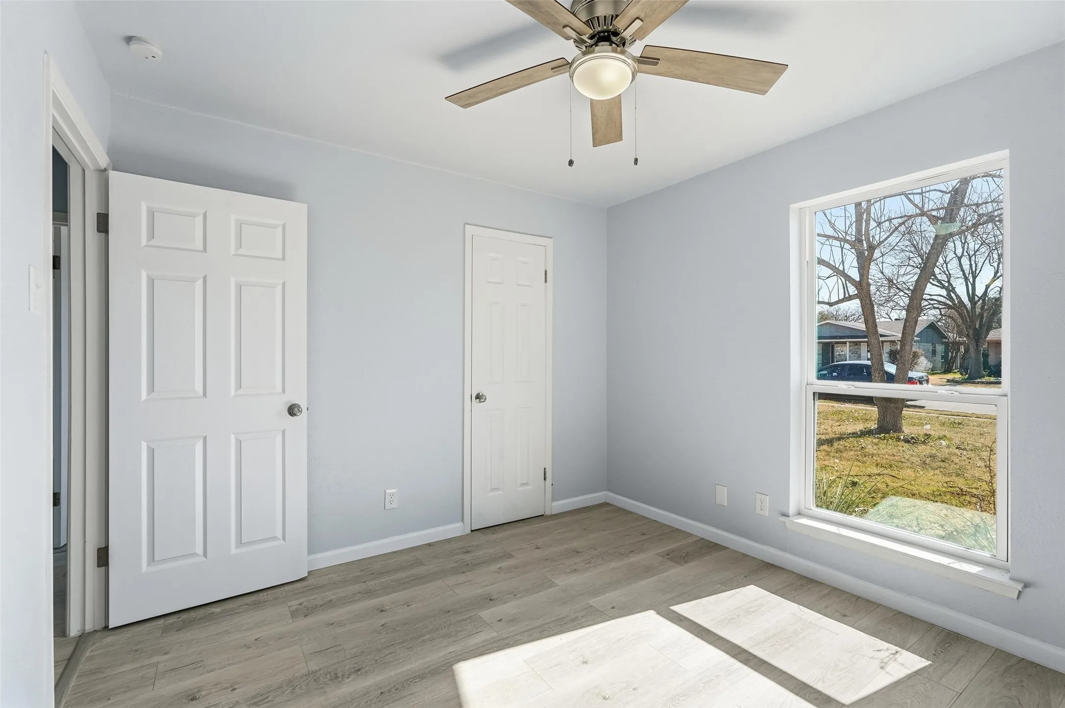 Single Family Residence For Sale in Dallas County , 1813 Crockett Street, Garland, Texas 75042, 4 Bedroom, 2 Bathroom, 2 Garage spaces, 2,080 Sqft, built in 1972, Price $362,000, mls#21306889, Real Estate Agent in Garland, Homes For Sale in Dallas county, Homes For Sale in Garland, Realtor in Garland Texas, Real Estate Brokerage Independent Realty Texas, Luminita Cordes Realtor