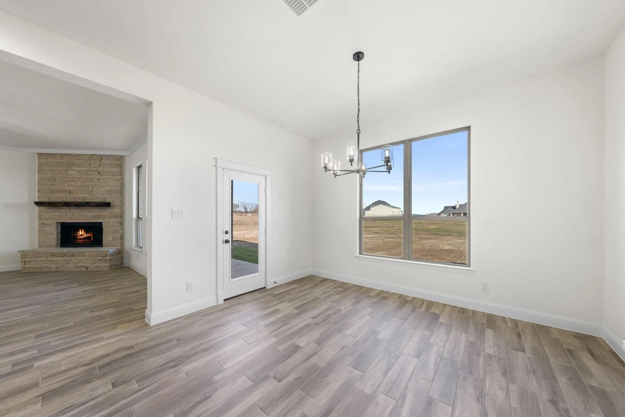 Single Family Residence For Sale in Ellis County , 440 Paradise Ridge Drive, Waxahachie, Texas 75167, 4 Bedroom, 3 Bathroom, 3 Garage spaces, 2,406 Sqft, built in 2026, mls#21308275, Real Estate Agent in Waxahachie, Homes For Sale in Ellis county, Homes For Sale in Waxahachie, Realtor in Waxahachie Texas, Real Estate Brokerage Independent Realty Texas, Luminita Cordes Realtor