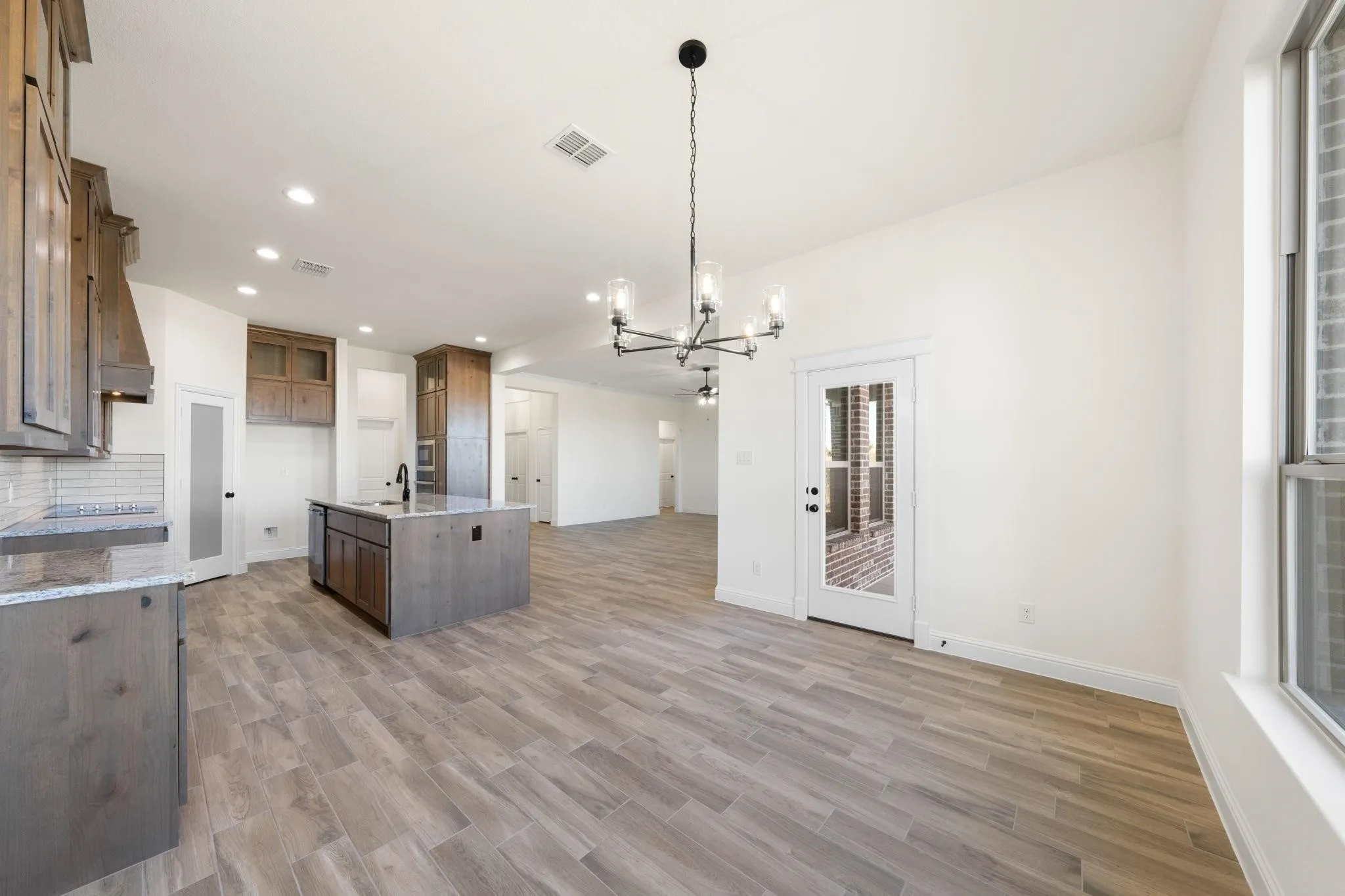 Single Family Residence For Sale in Ellis County , 440 Paradise Ridge Drive, Waxahachie, Texas 75167, 4 Bedroom, 3 Bathroom, 3 Garage spaces, 2,406 Sqft, built in 2026, mls#21308275, Real Estate Agent in Waxahachie, Homes For Sale in Ellis county, Homes For Sale in Waxahachie, Realtor in Waxahachie Texas, Real Estate Brokerage Independent Realty Texas, Luminita Cordes Realtor